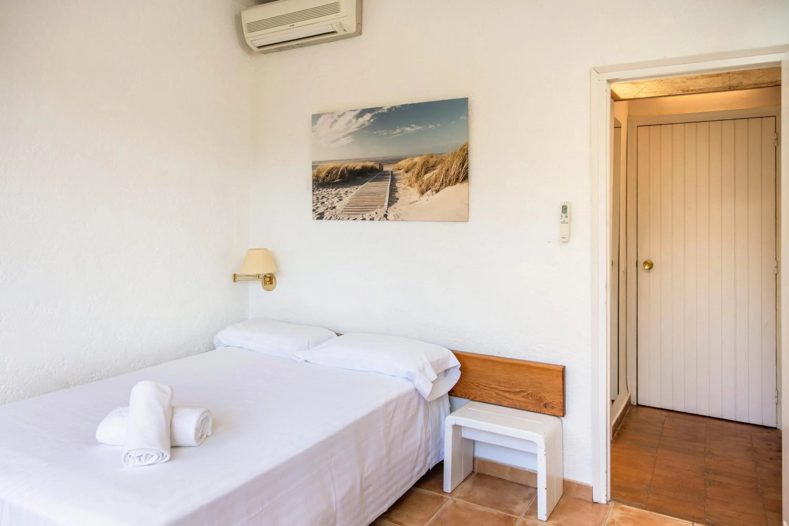 Bedroom, Bed in RVHotels Golf Costa Brava