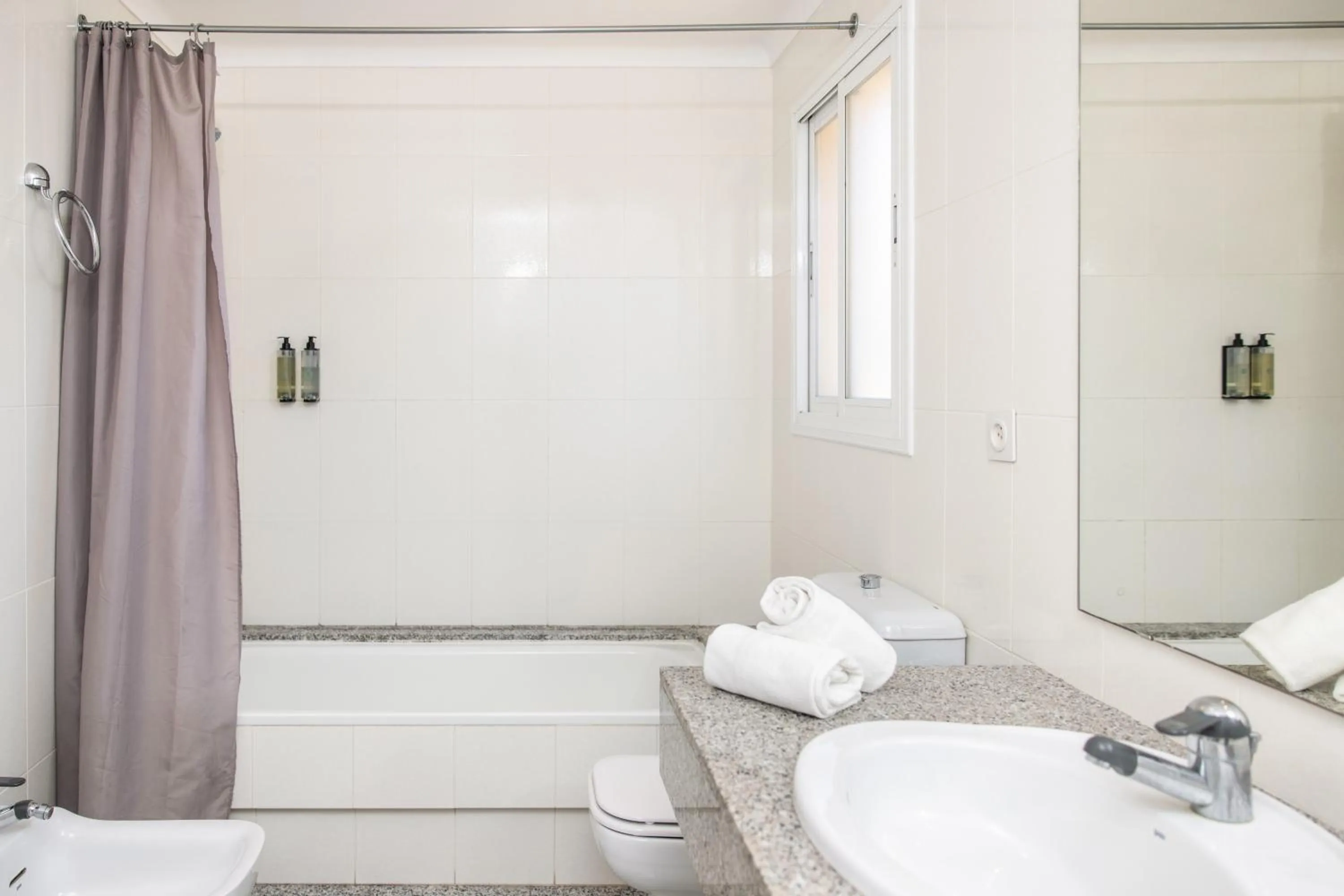 Bathroom in RVHotels Golf Costa Brava