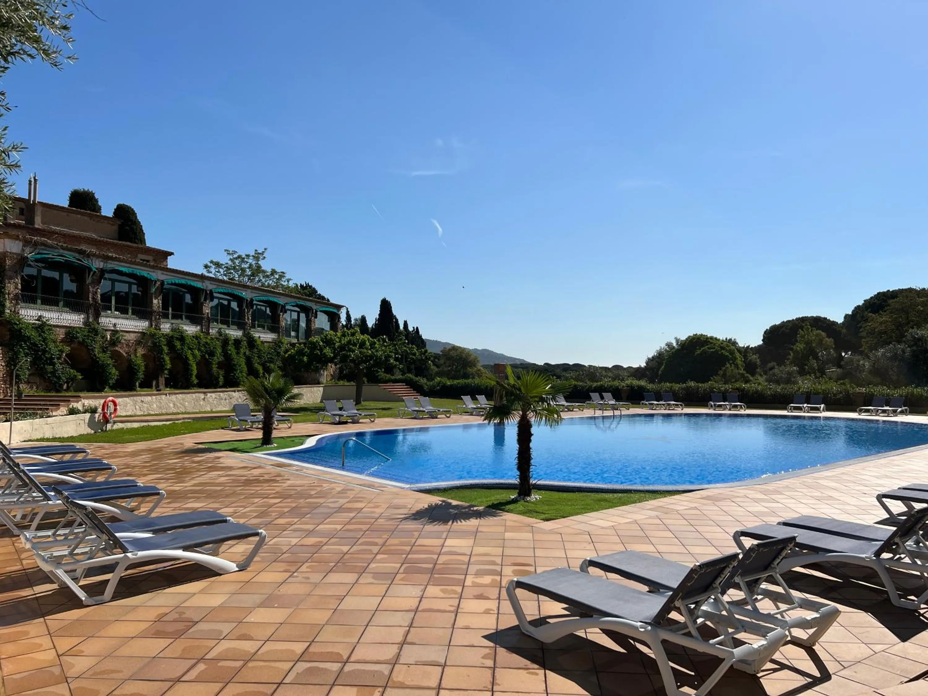 Swimming pool in RVHotels Golf Costa Brava