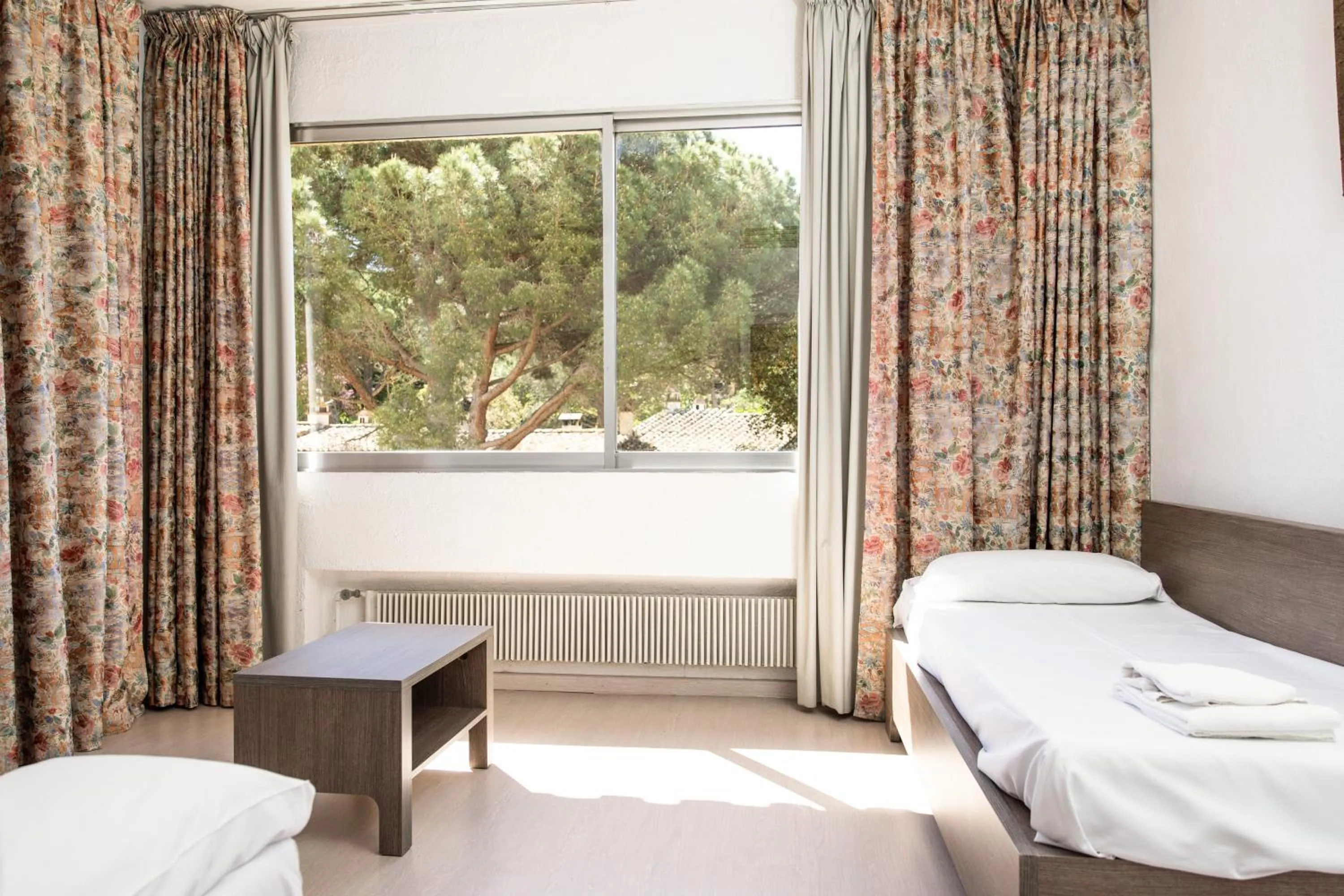 Bedroom, Bed in RVHotels Golf Costa Brava