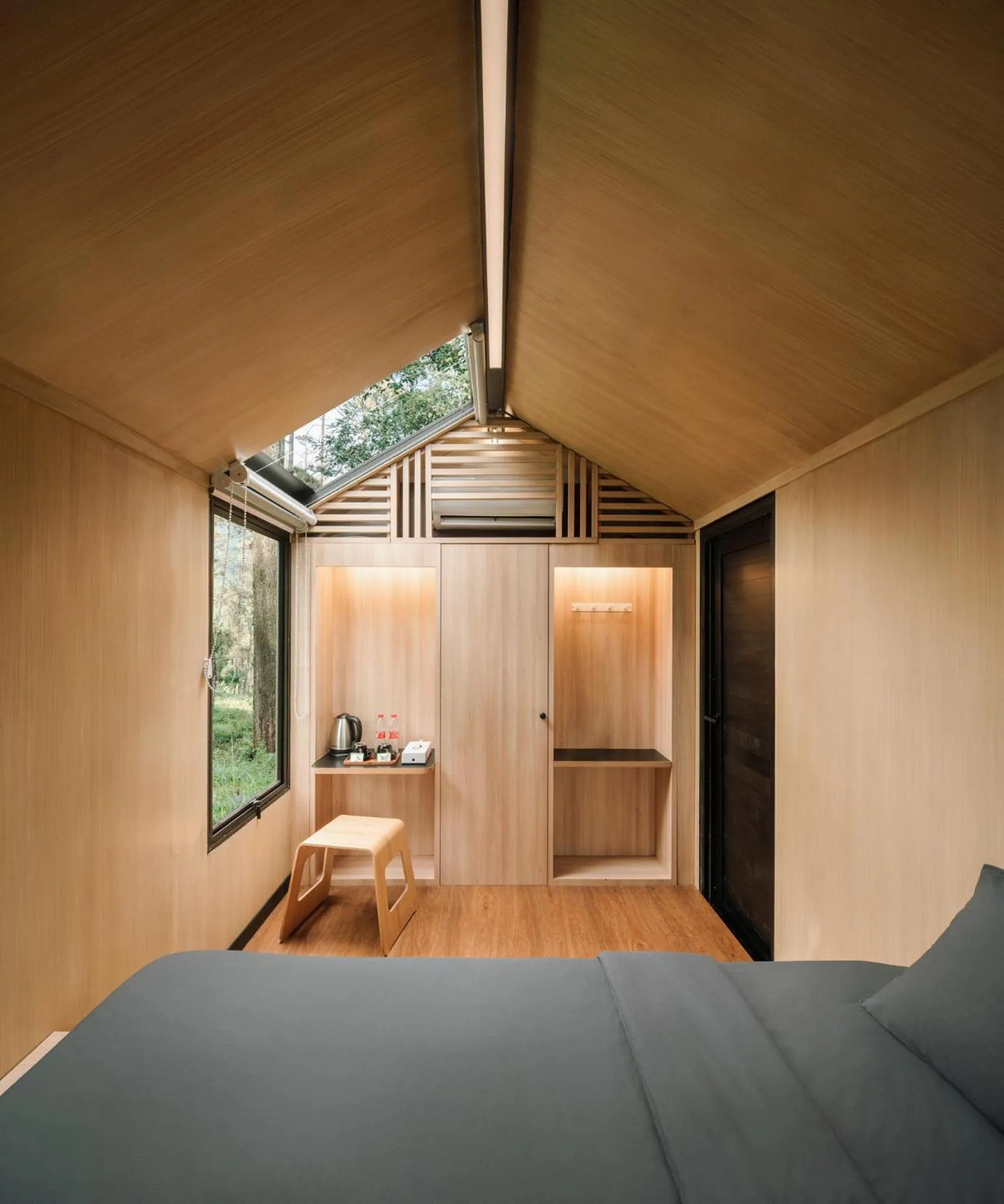 Bed in Bobocabin Pacet, Mojokerto