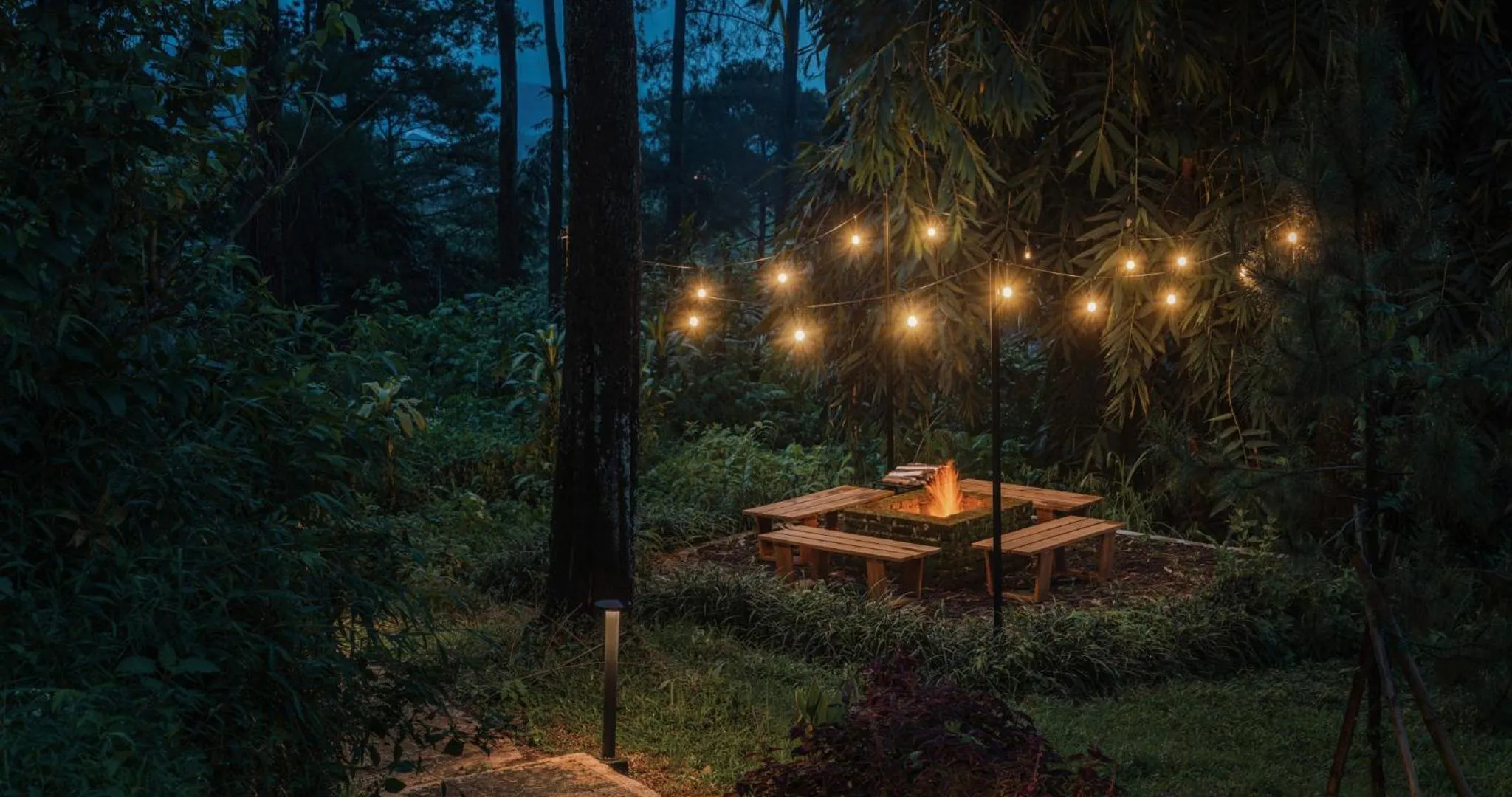 Bobocabin Pacet, Mojokerto