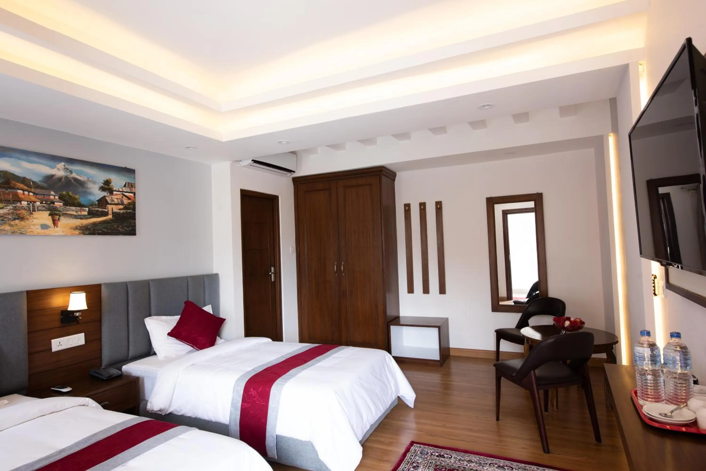 Communal lounge/ TV room, Bed in Hotel Ama-La, Thamel, Kathmandu