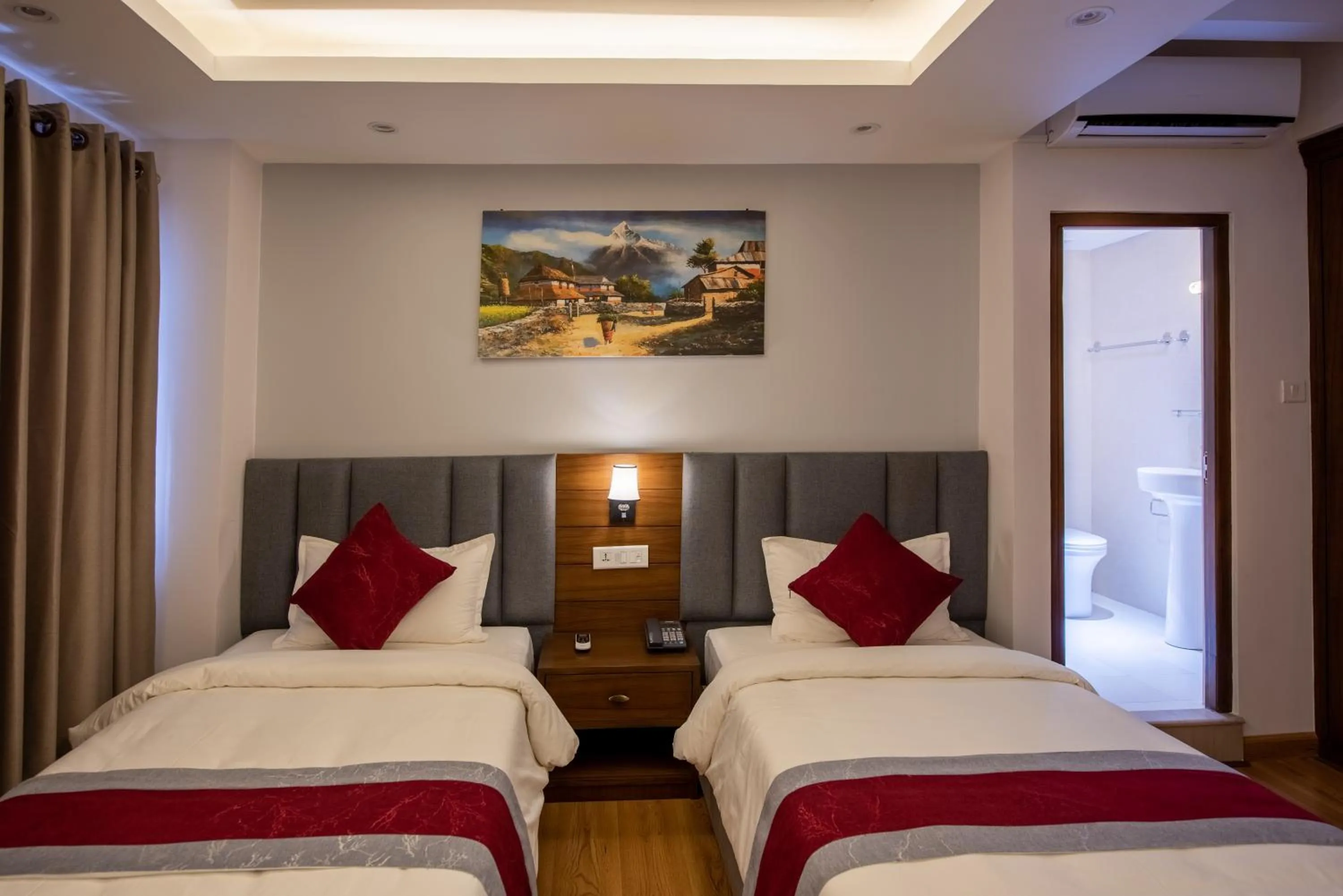 Bedroom, Bed in Hotel Ama-La, Thamel, Kathmandu