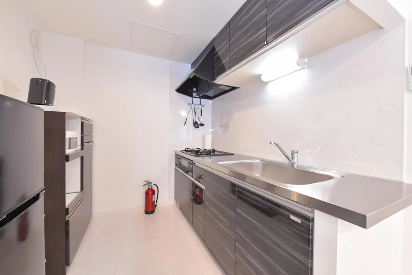 Kitchen or kitchenette in GLASS Yamahana EAST