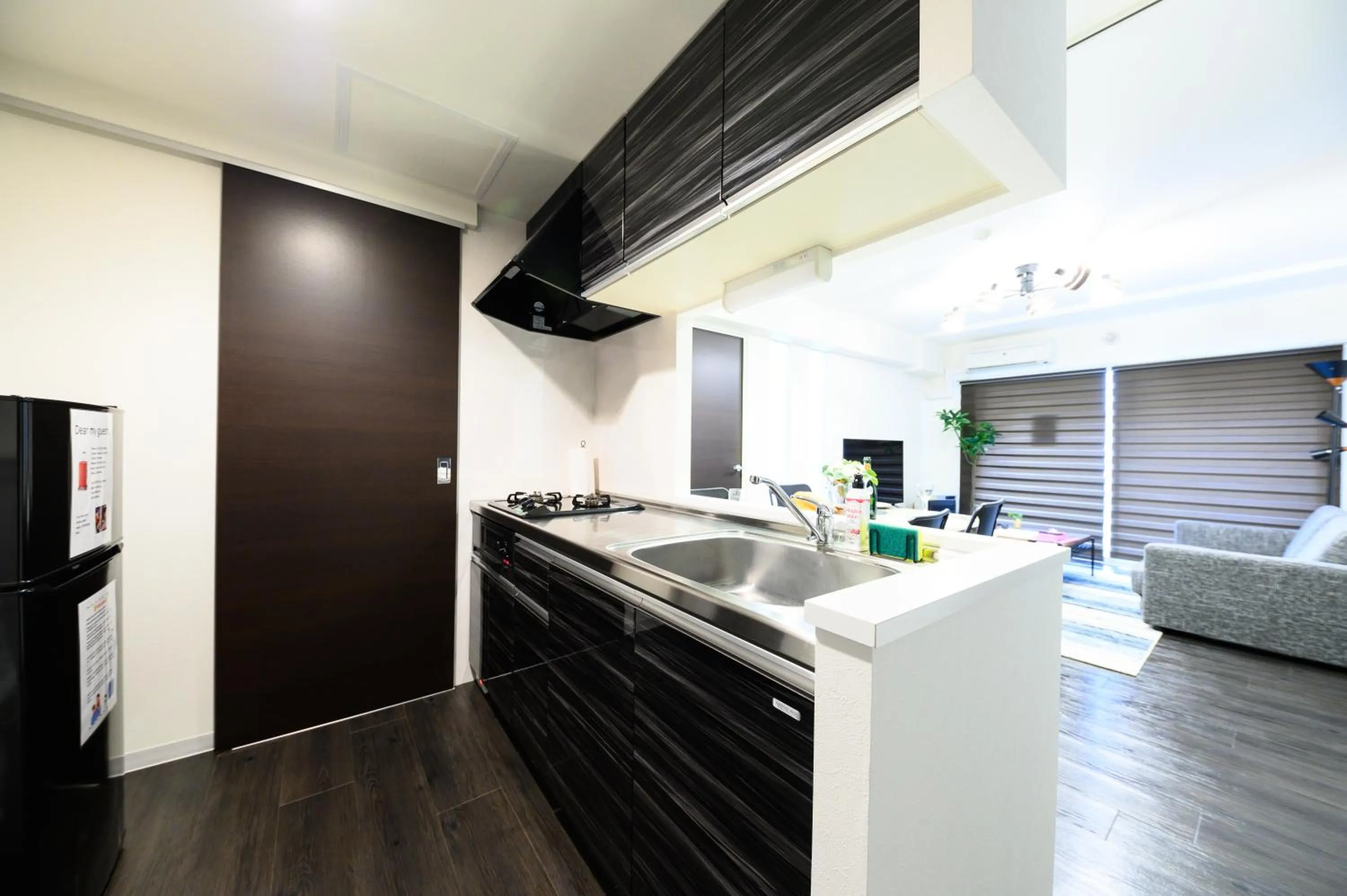 Kitchen or kitchenette in GLASS Yamahana EAST