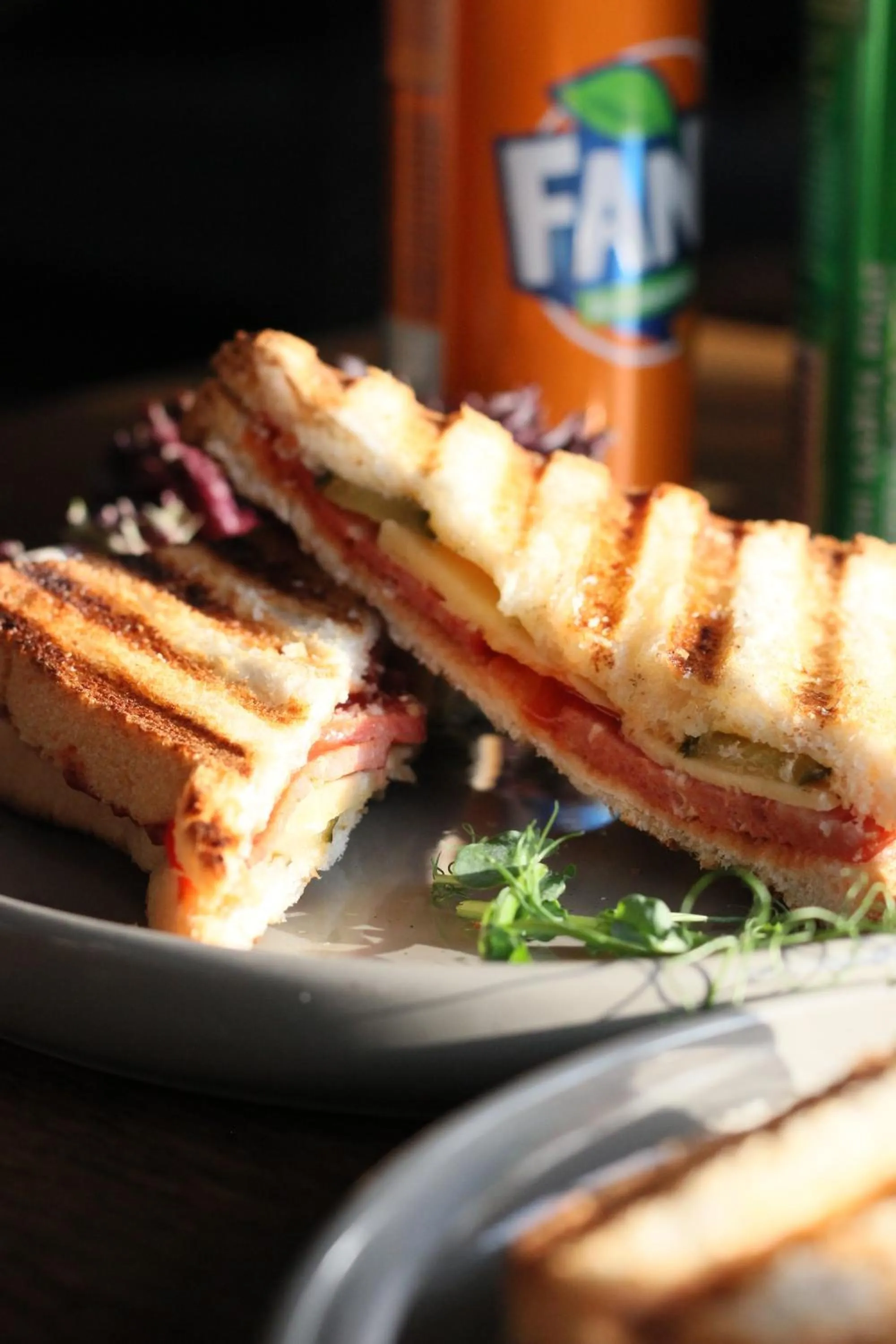 Restaurant/places to eat in 281 Hostel