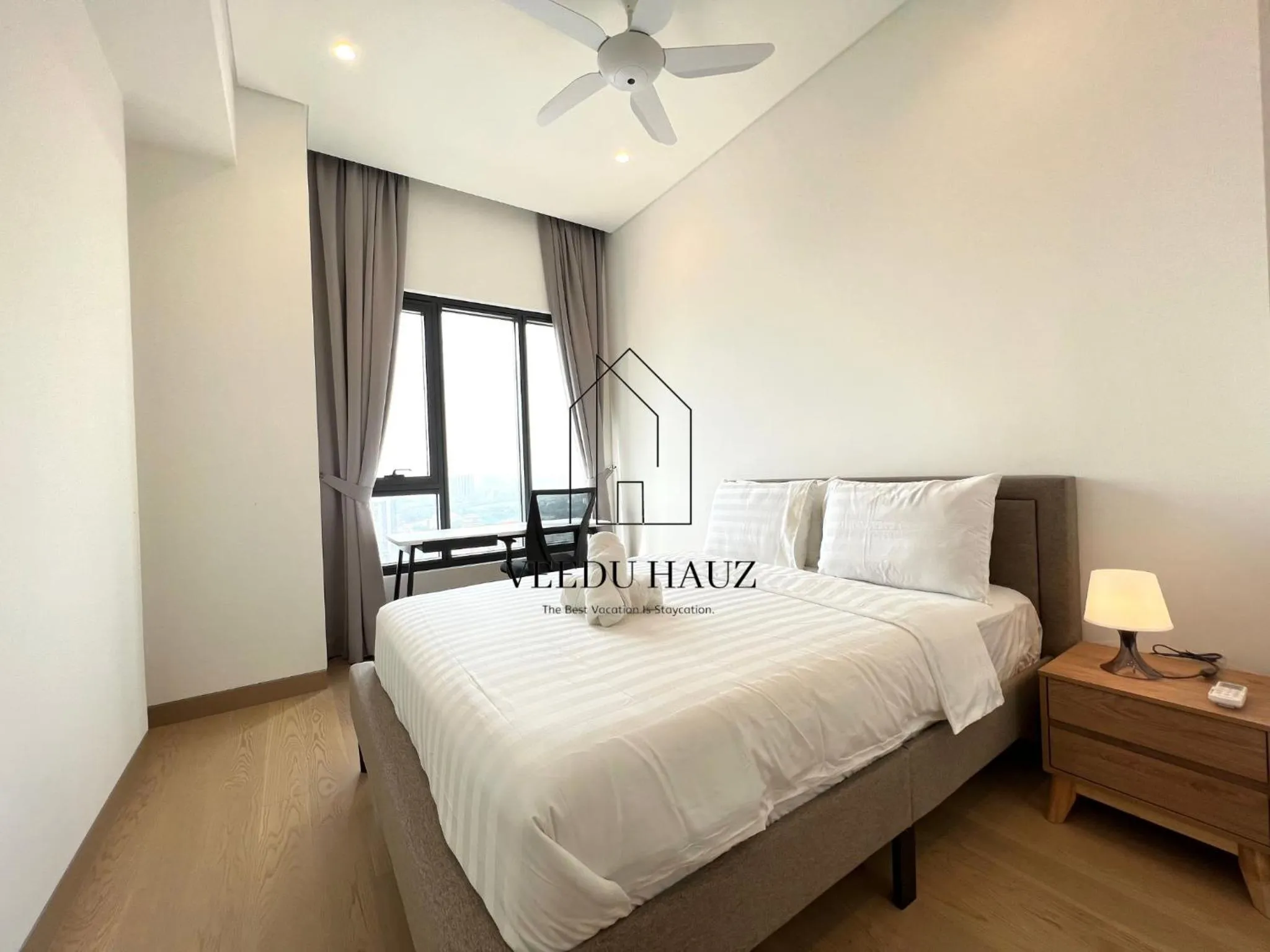 Bed in Lucentia Residences BBCC at Lalaport Kuala Lumpur by Veedu Hauz