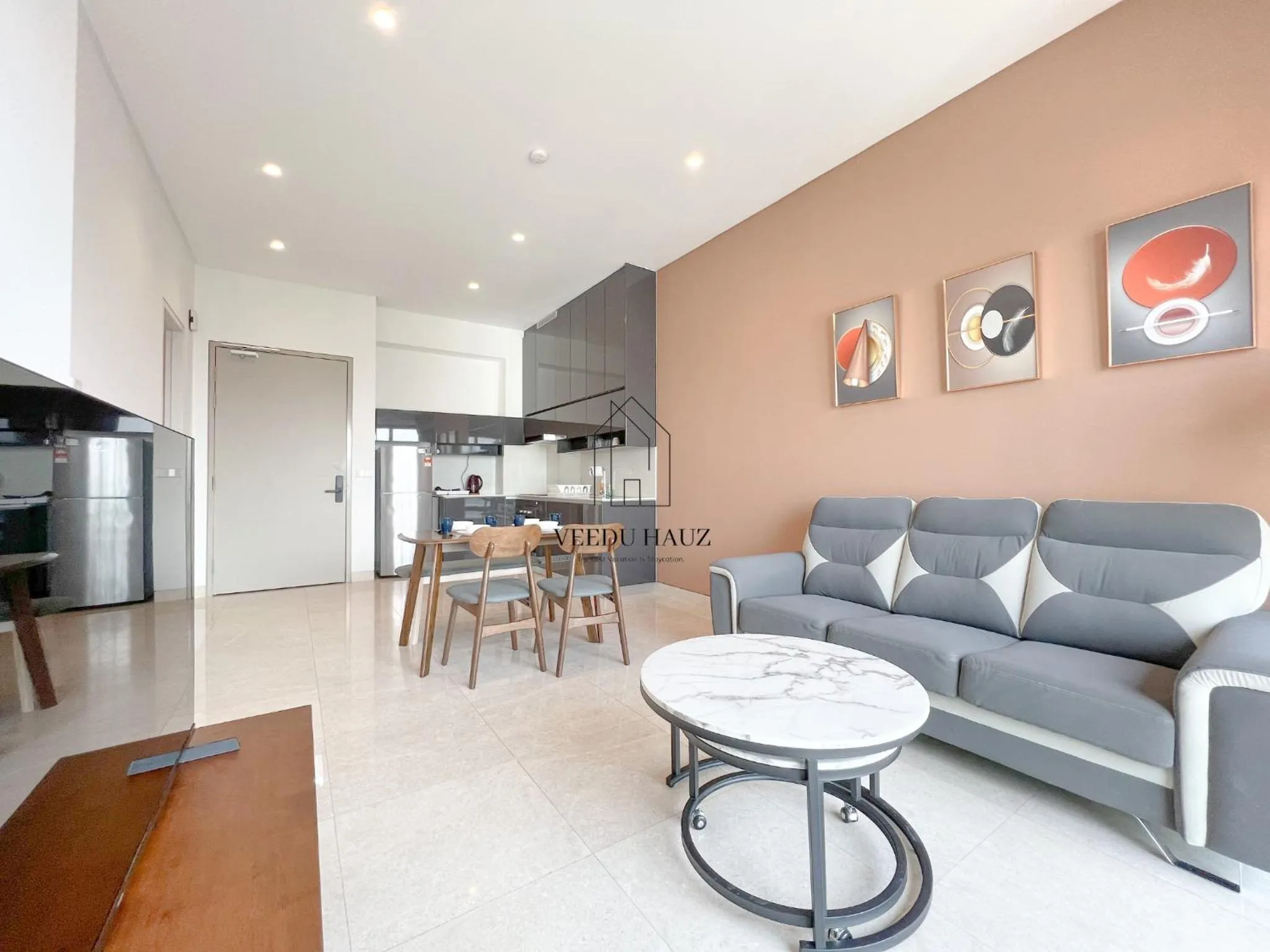 Living room in Lucentia Residences BBCC at Lalaport Kuala Lumpur by Veedu Hauz