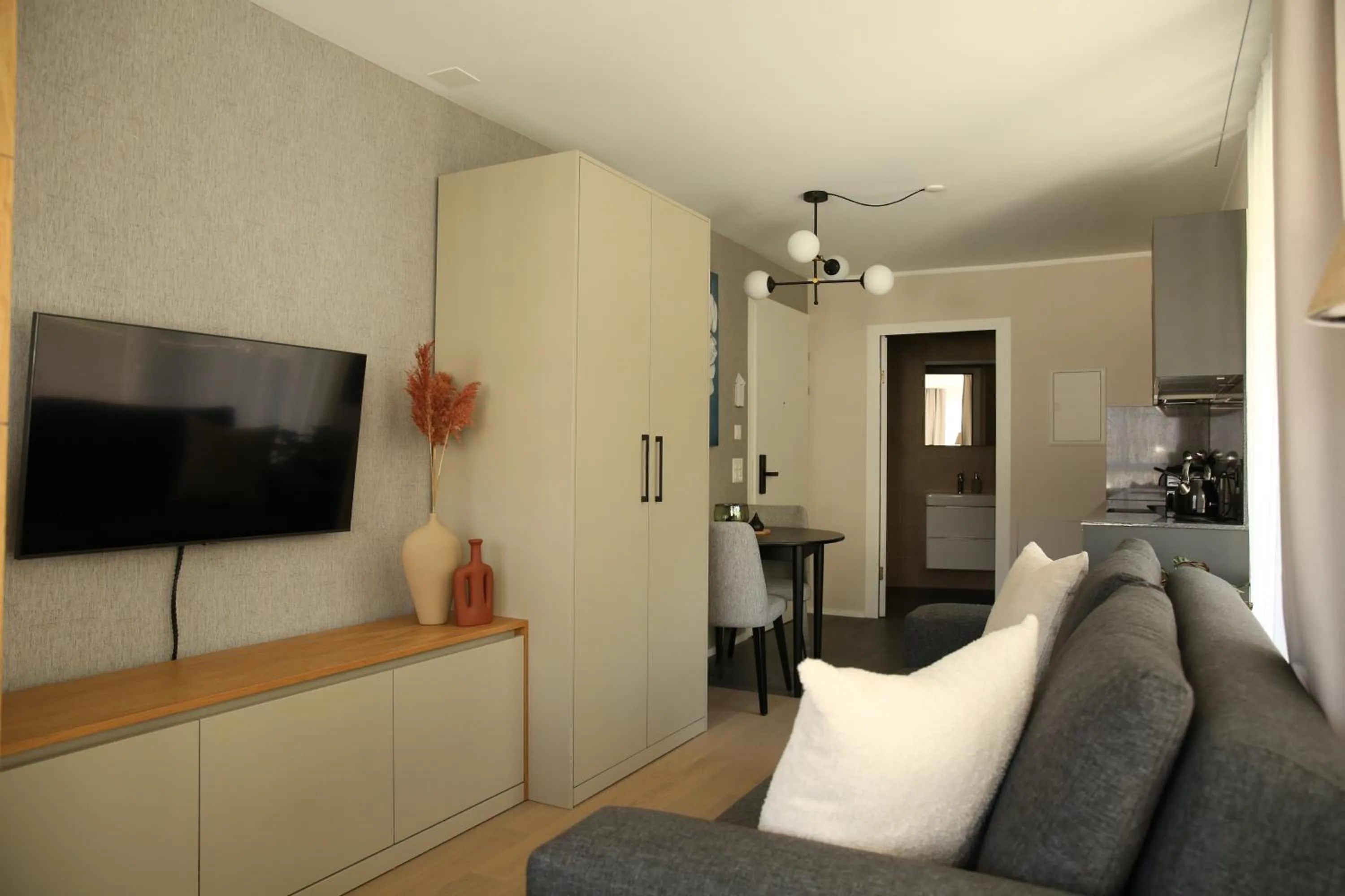 Seating area in Lamira Serviced Apartments Zurich City