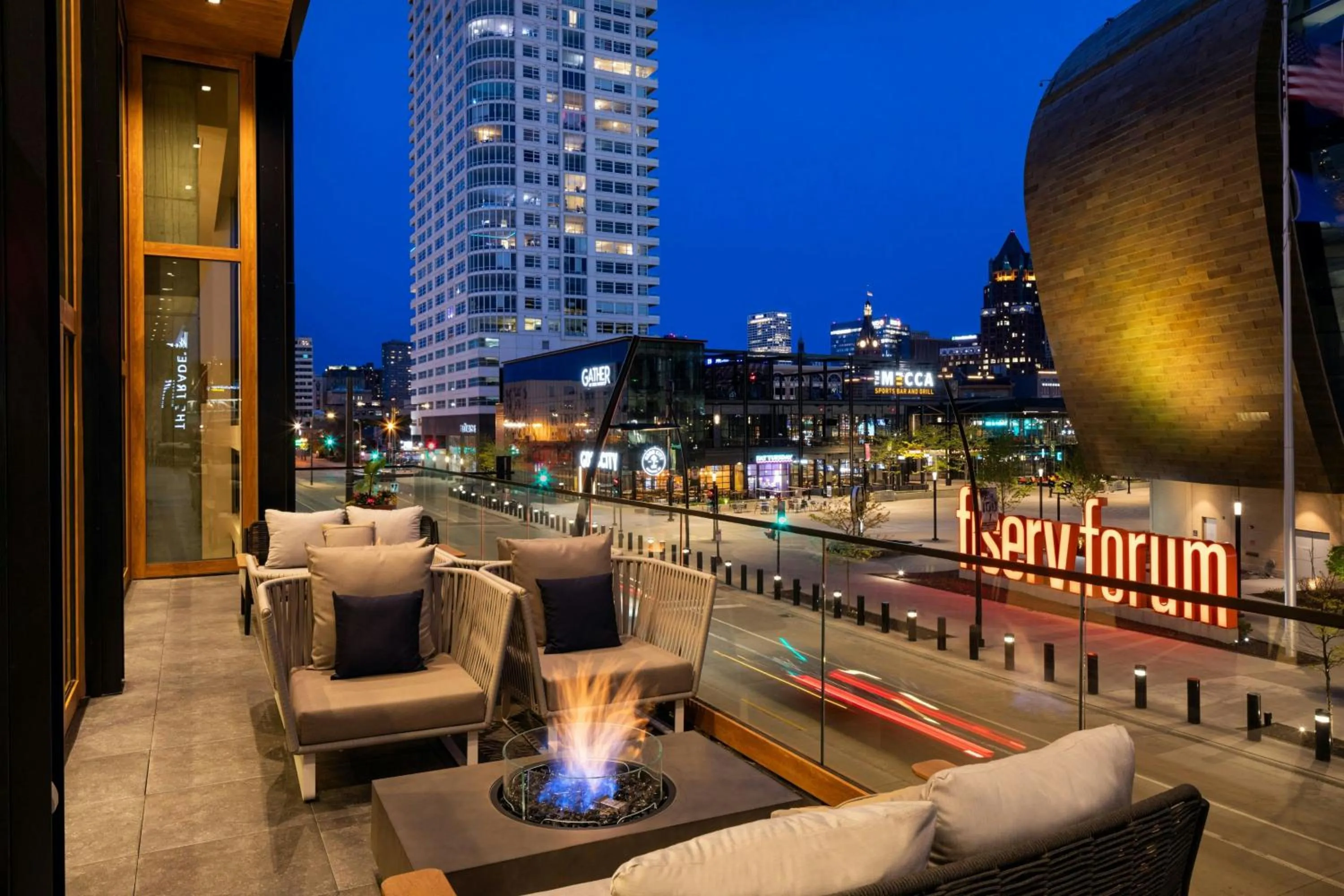 Restaurant/places to eat in The Trade, Autograph Collection