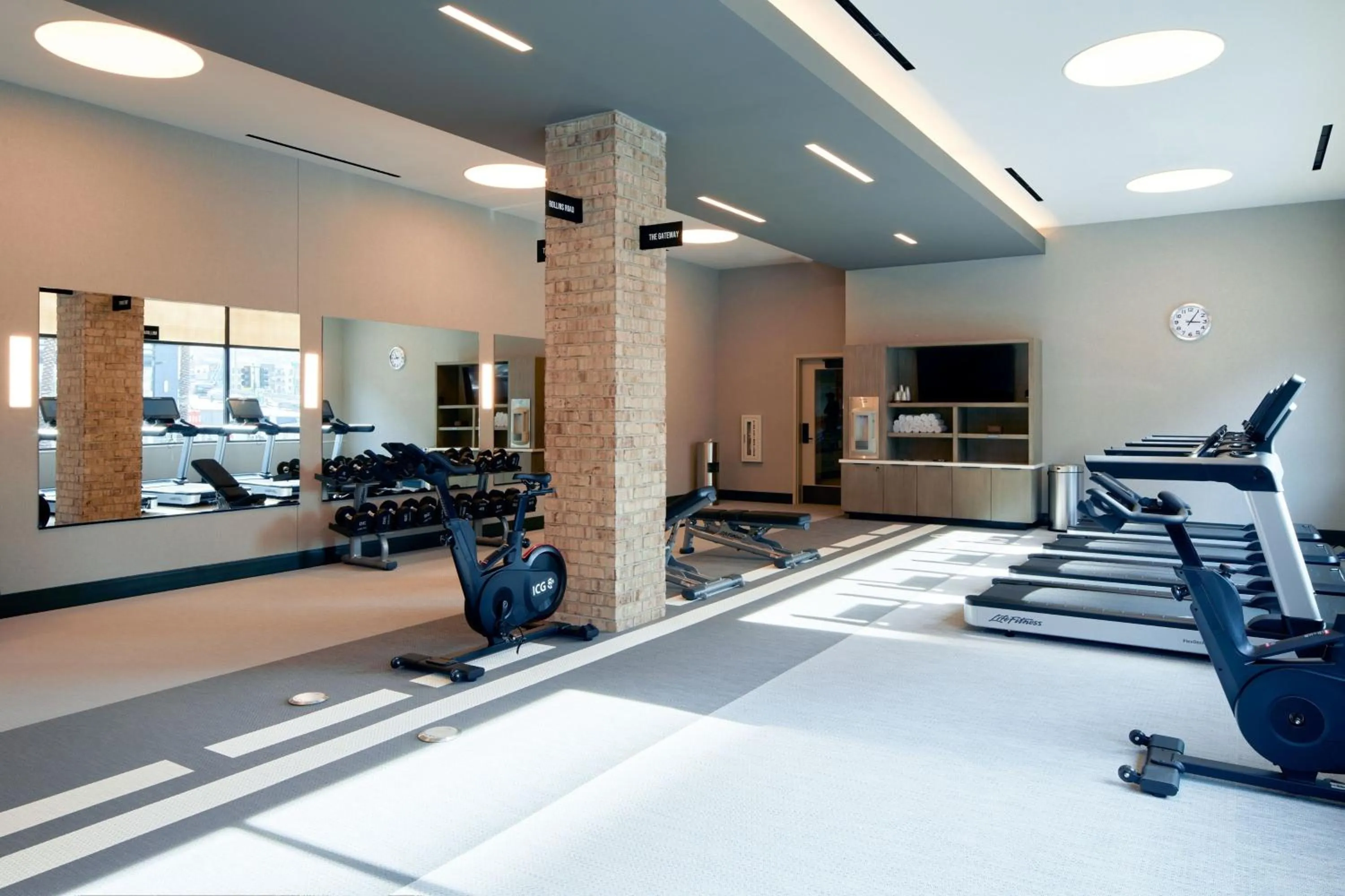 Fitness centre/facilities in Residence Inn by Marriott San Francisco Airport Millbrae Station