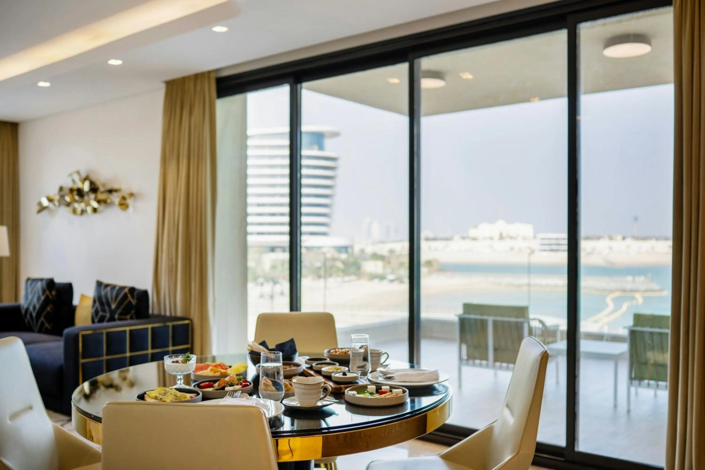 Breakfast in Agora, Doha, Autograph Collection