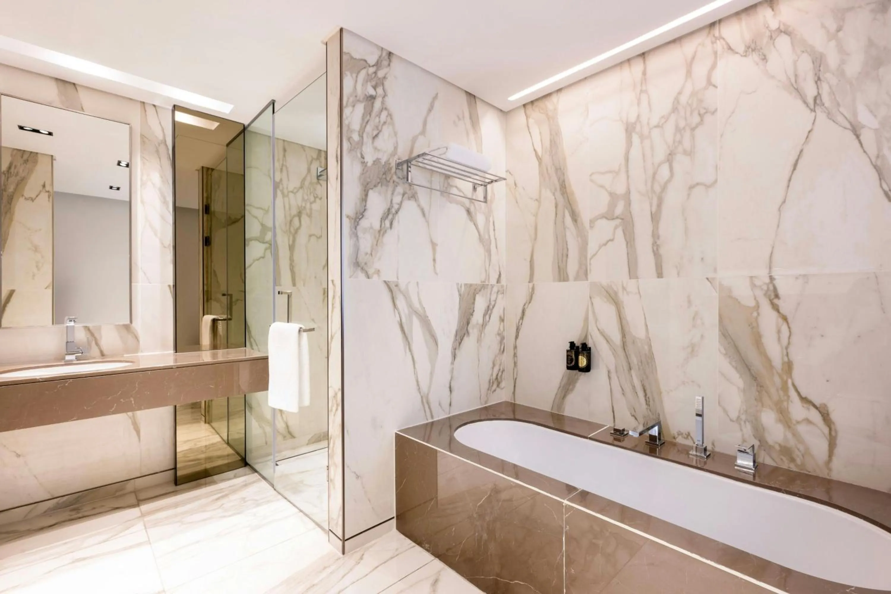 Bathroom in Agora, Doha, Autograph Collection