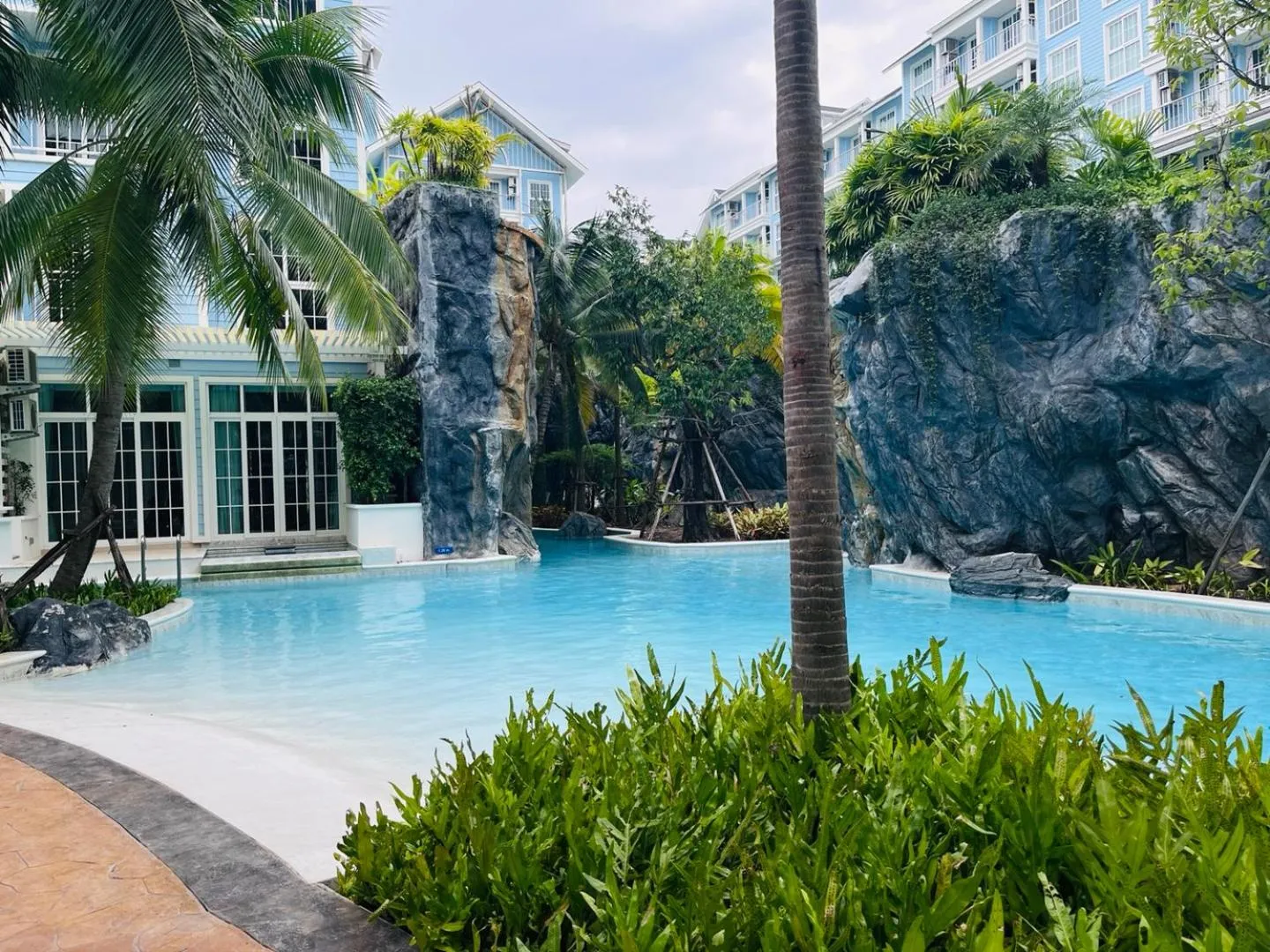 Swimming pool in FLORIDA GARDEN PATTAYA