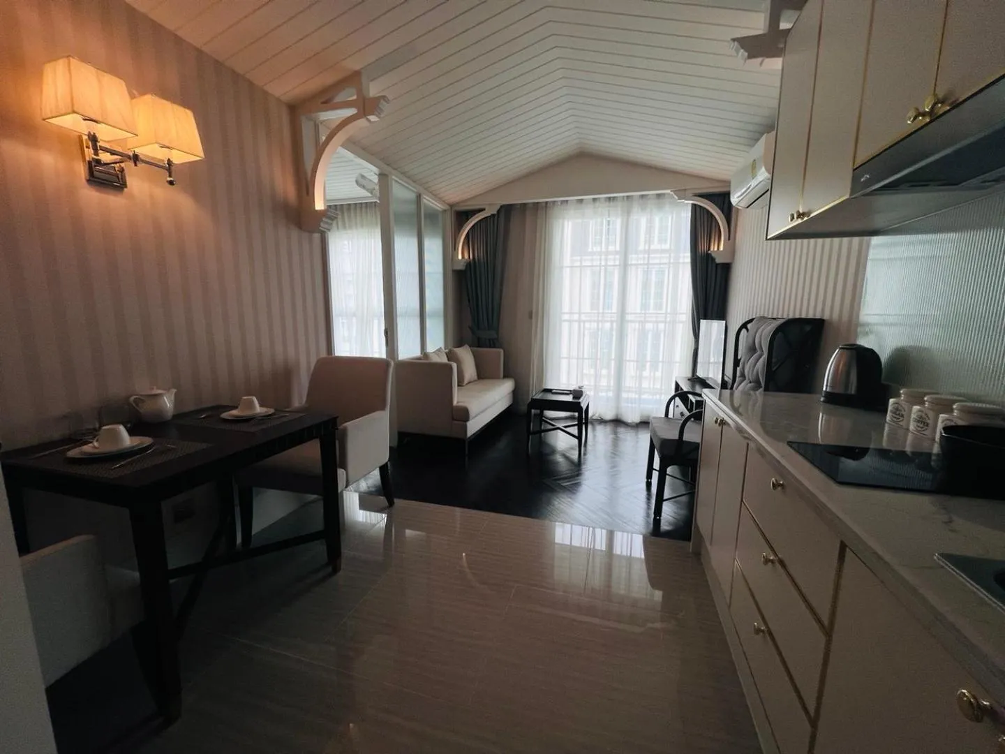 Kitchen or kitchenette in FLORIDA GARDEN PATTAYA