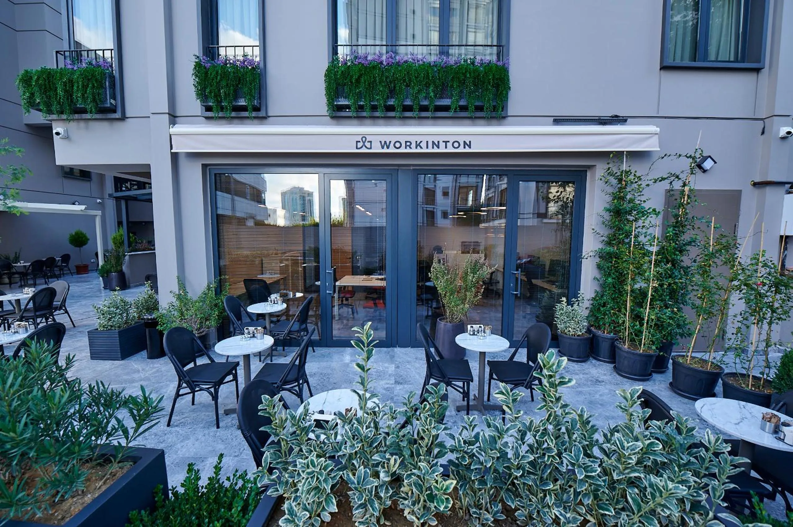 Property building in Livinton İstanbul Ataşehir