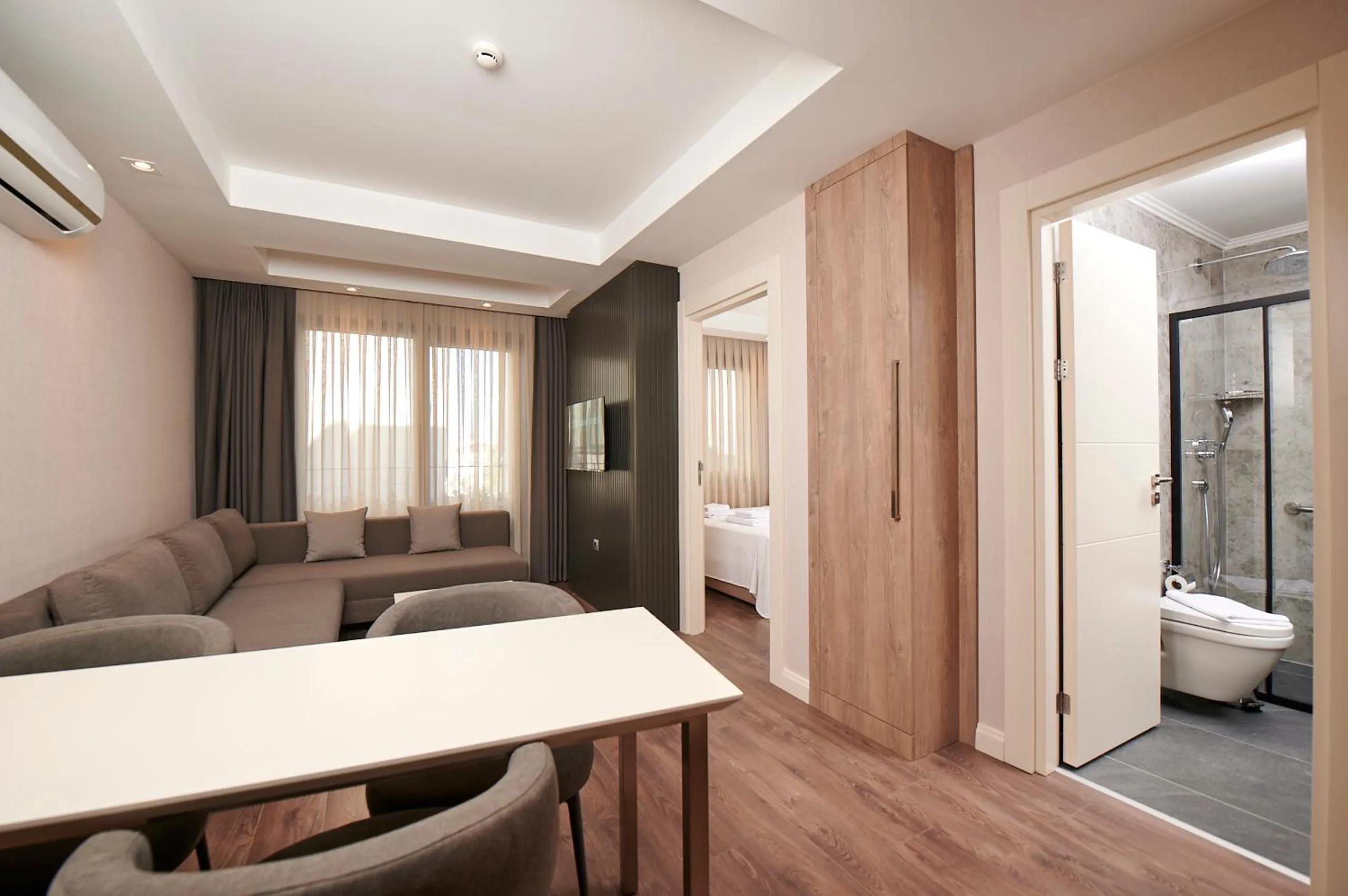 TV and multimedia, Bed in Livinton İstanbul Ataşehir