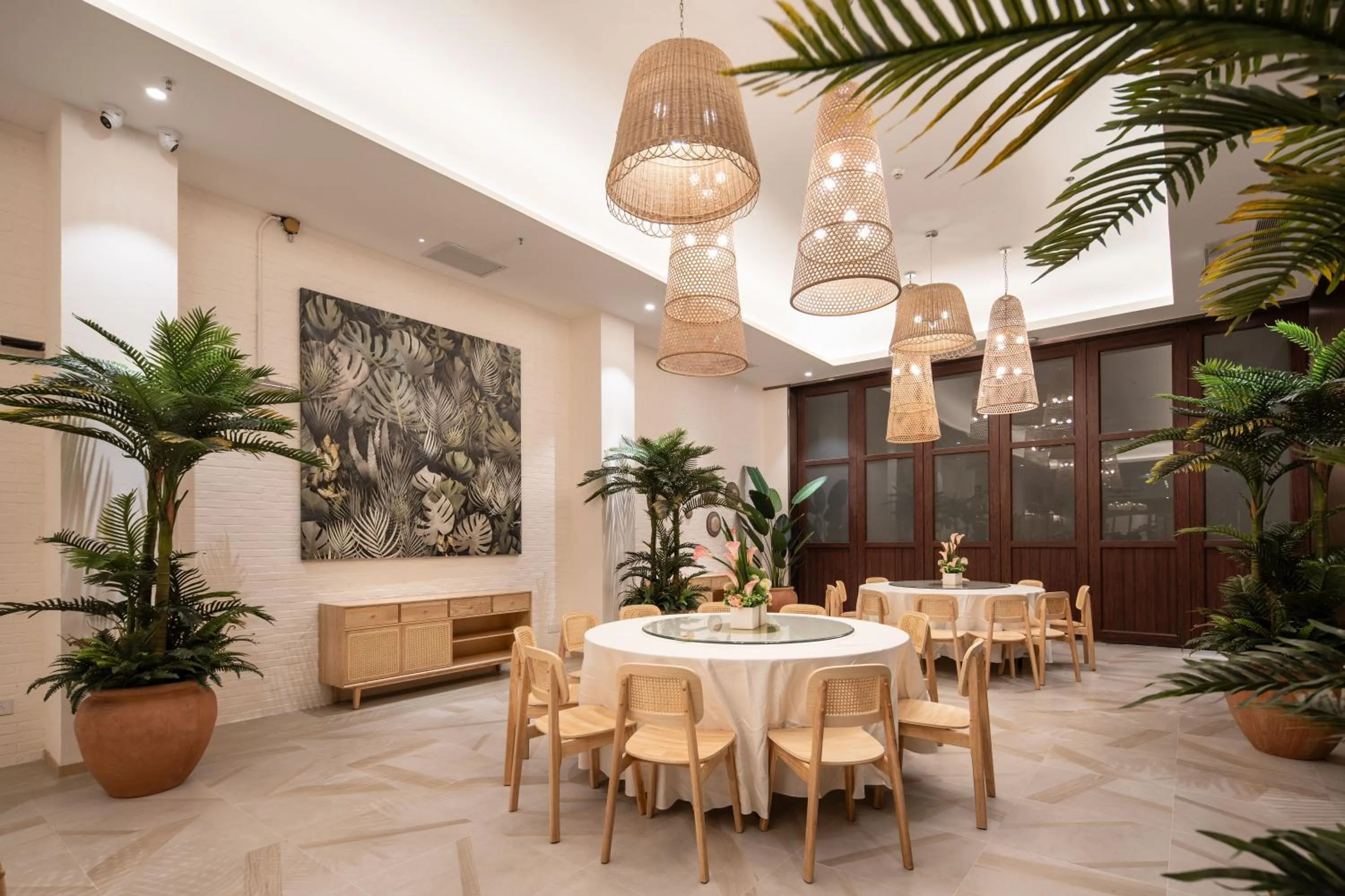 Restaurant/places to eat in The Yun Collection Sanya