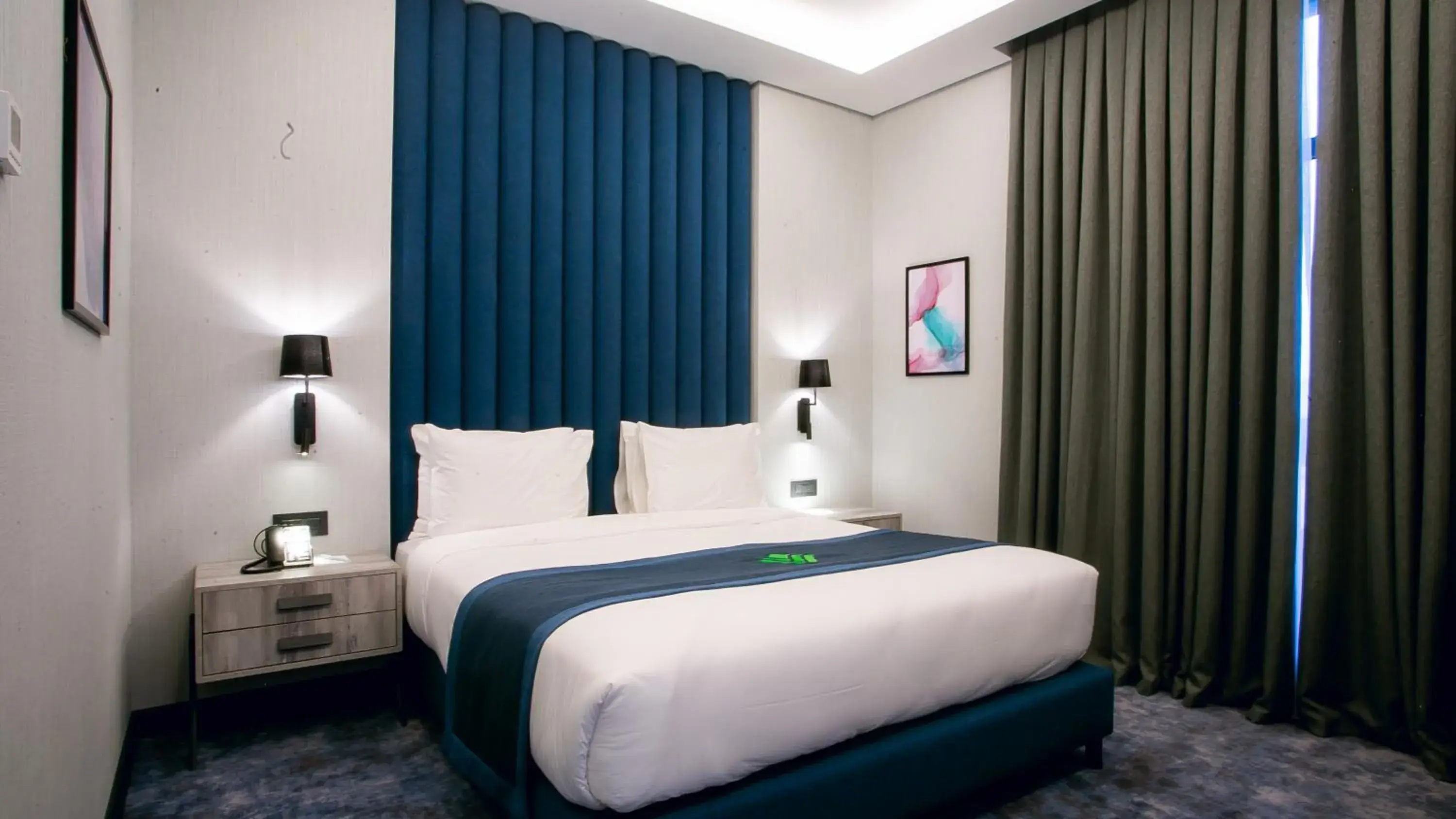 Standard King Room - single occupancy - Non-Smoking in Wyndham Garden Baku Standard King Room - single occupancy - Non-Smoking in Wyndham Garden Baku