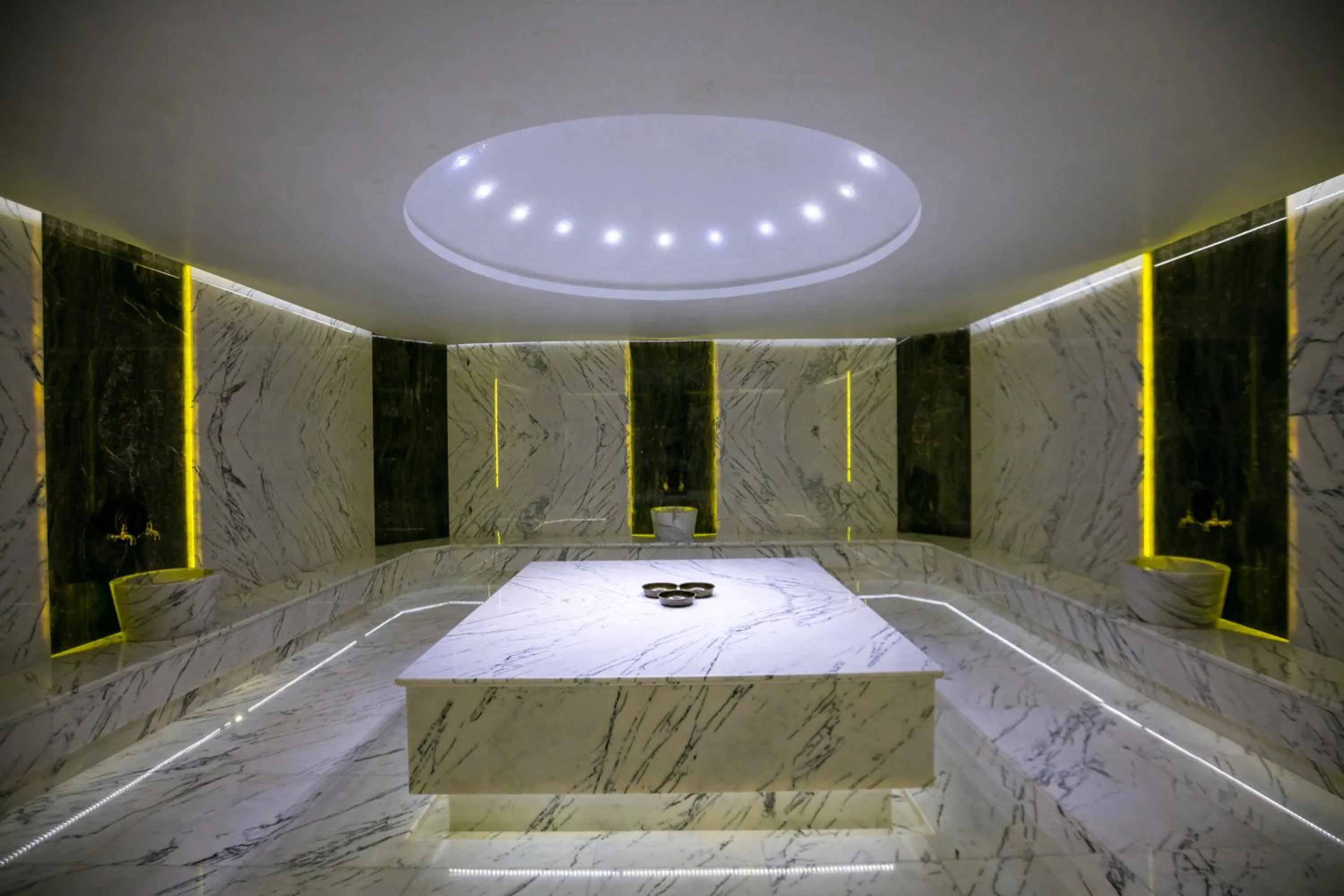 Sauna in Wyndham Garden Baku