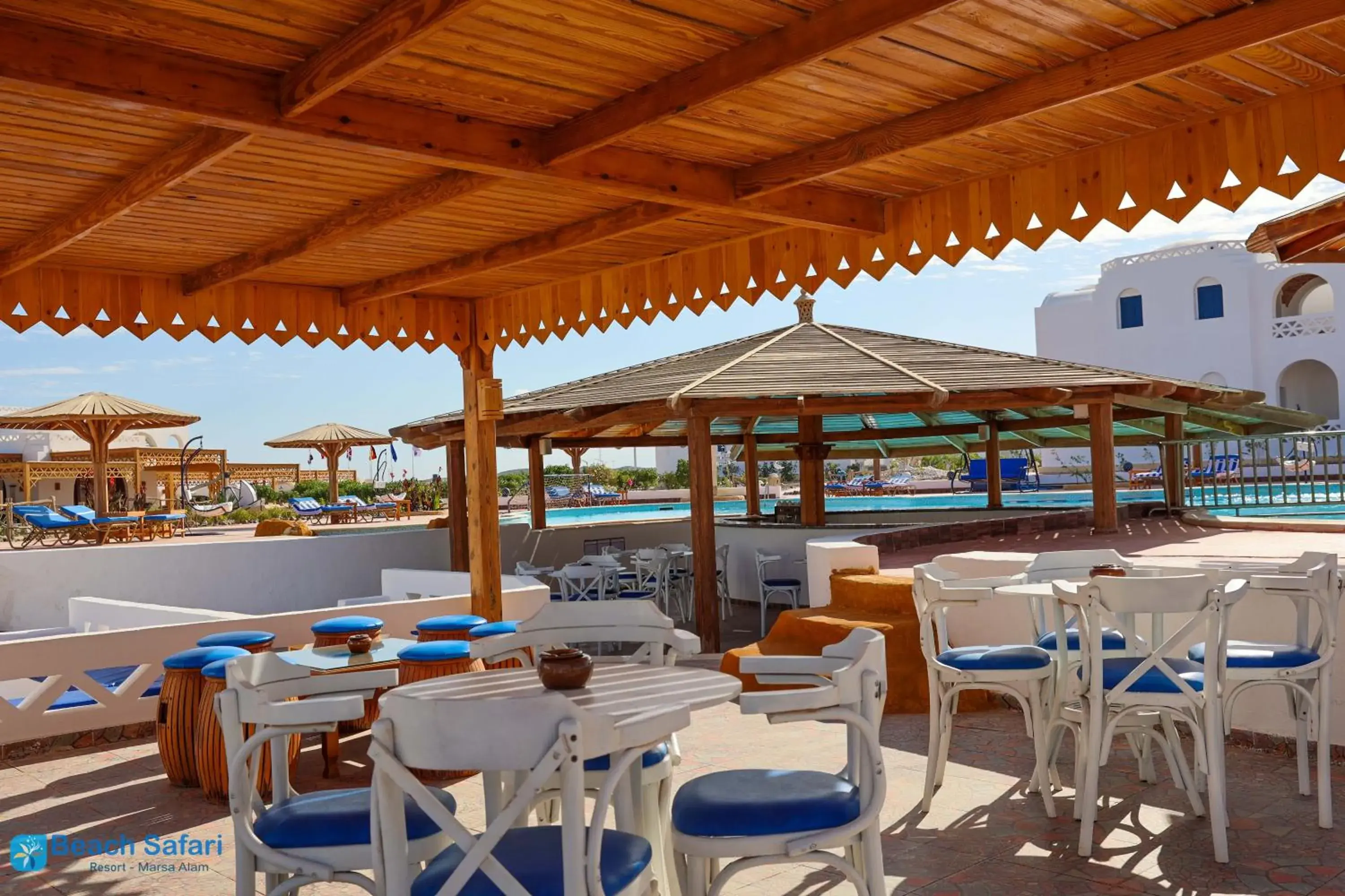 Lounge or bar in Beach safari nubian resort Lounge or bar in Beach safari nubian resort