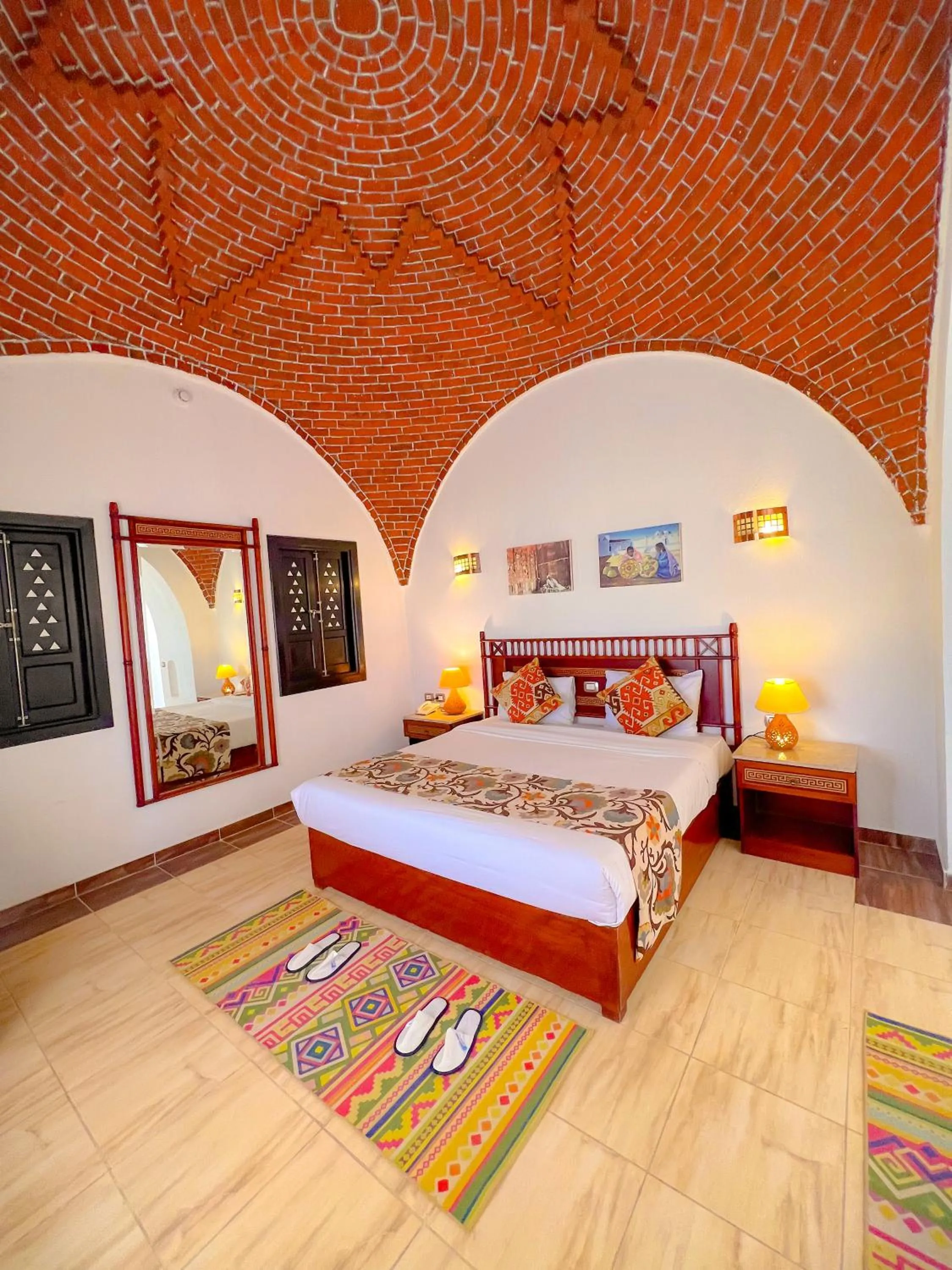 Bedroom, Bed in Beach safari nubian resort