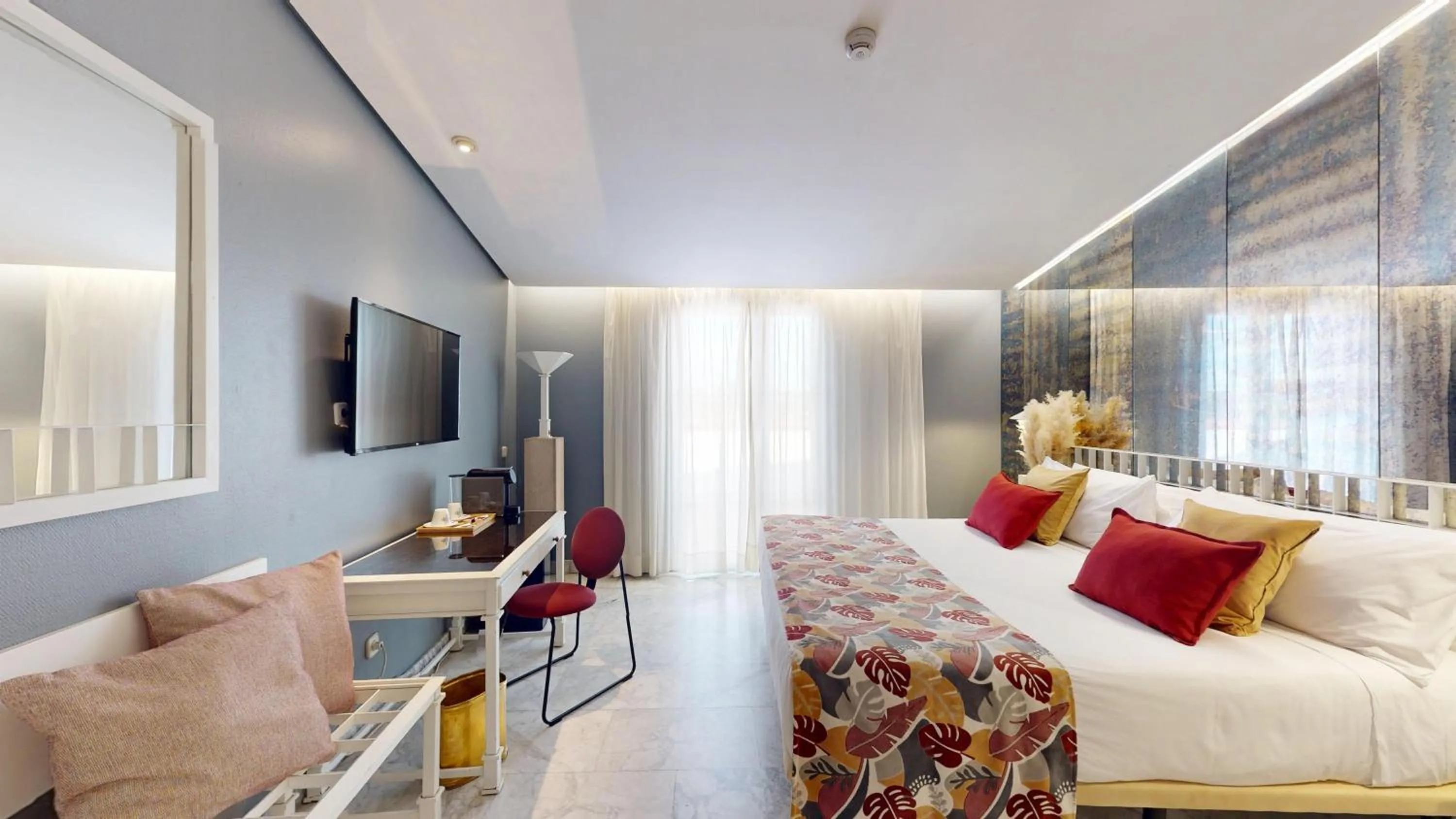 Bed in AZZ Mérida Medea Hotel