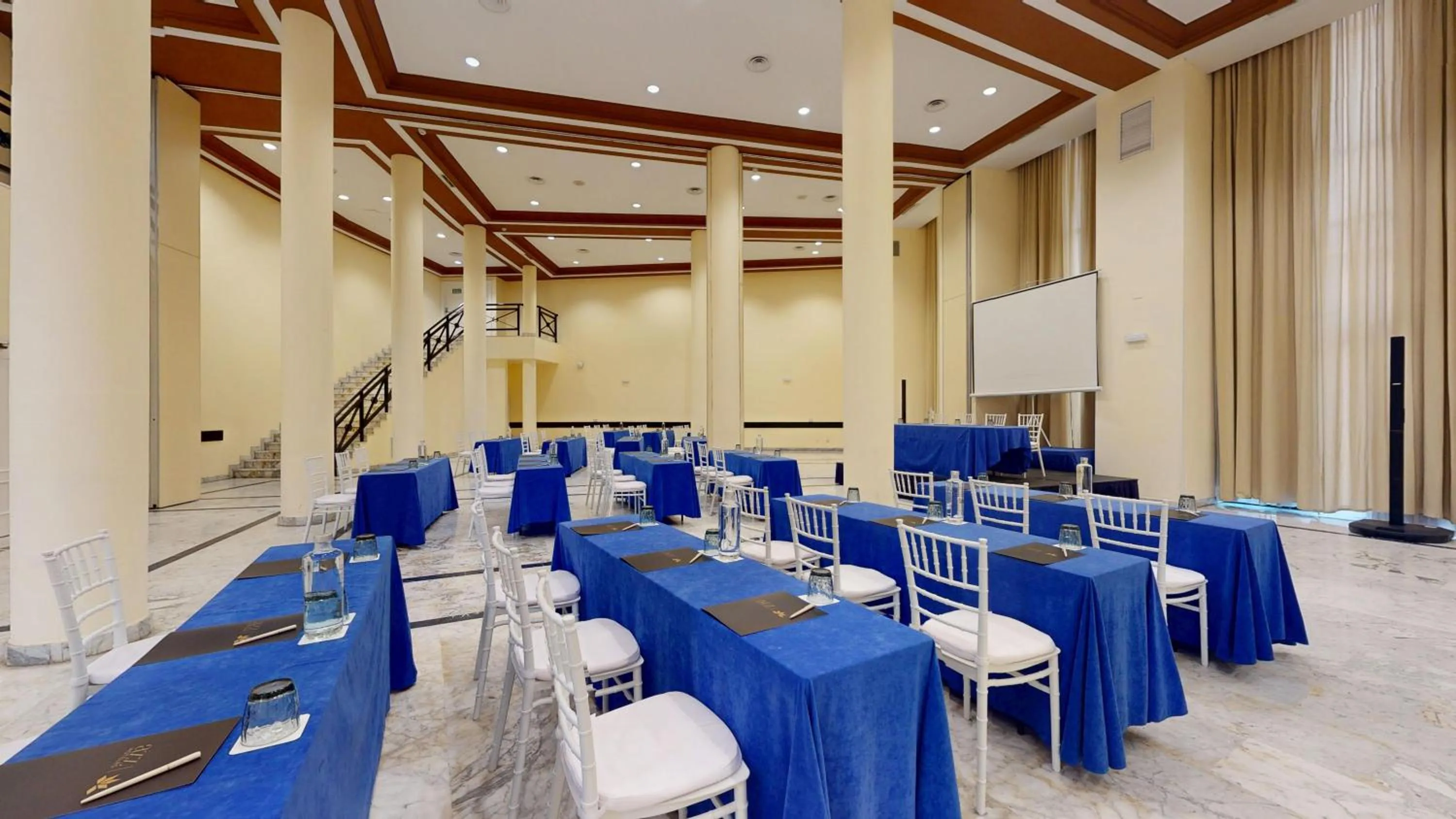 Meeting/conference room in AZZ Mérida Medea Hotel