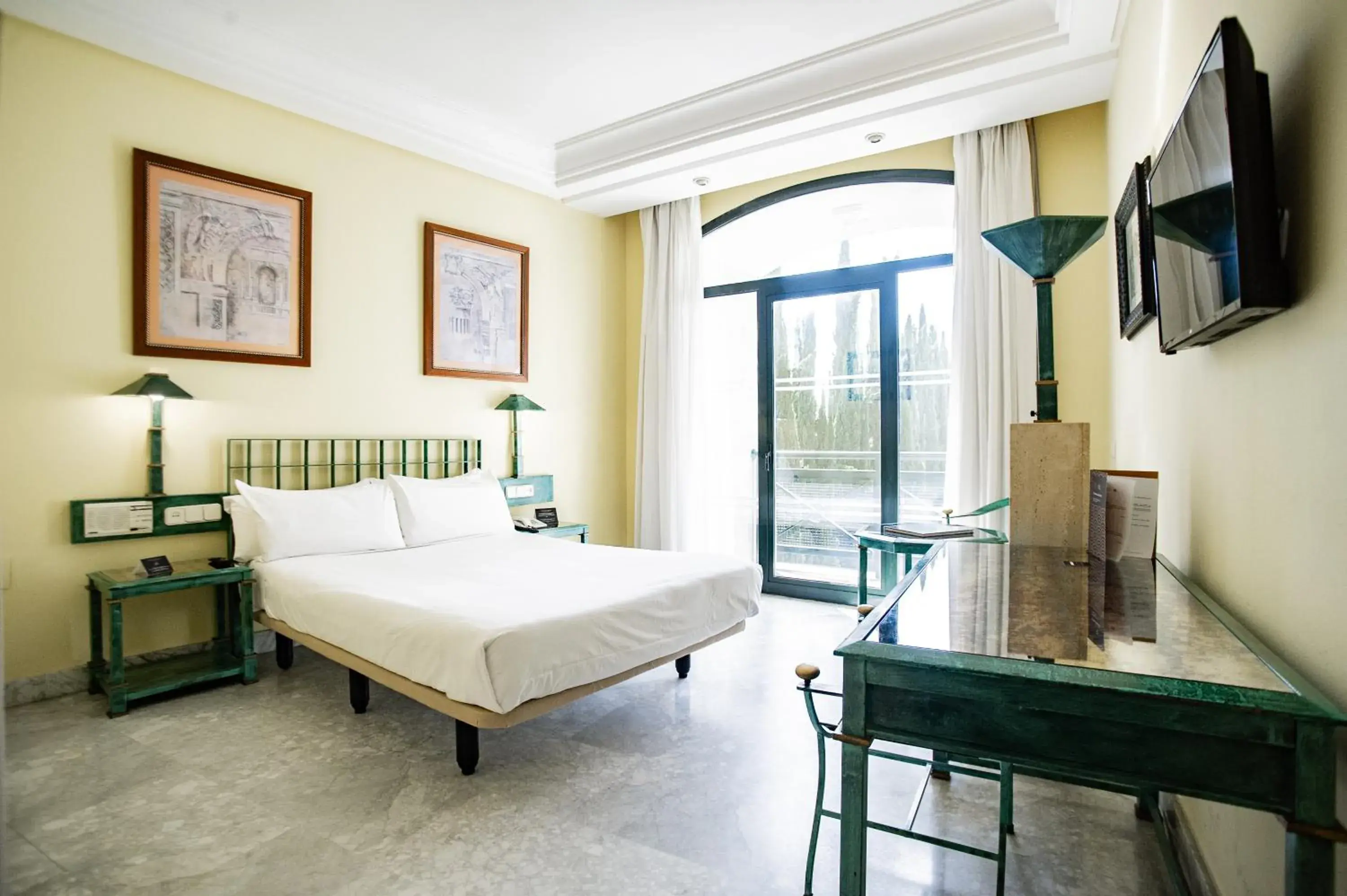 Double Room - Disability Access in AZZ Mérida Medea Hotel Double Room - Disability Access in AZZ Mérida Medea Hotel