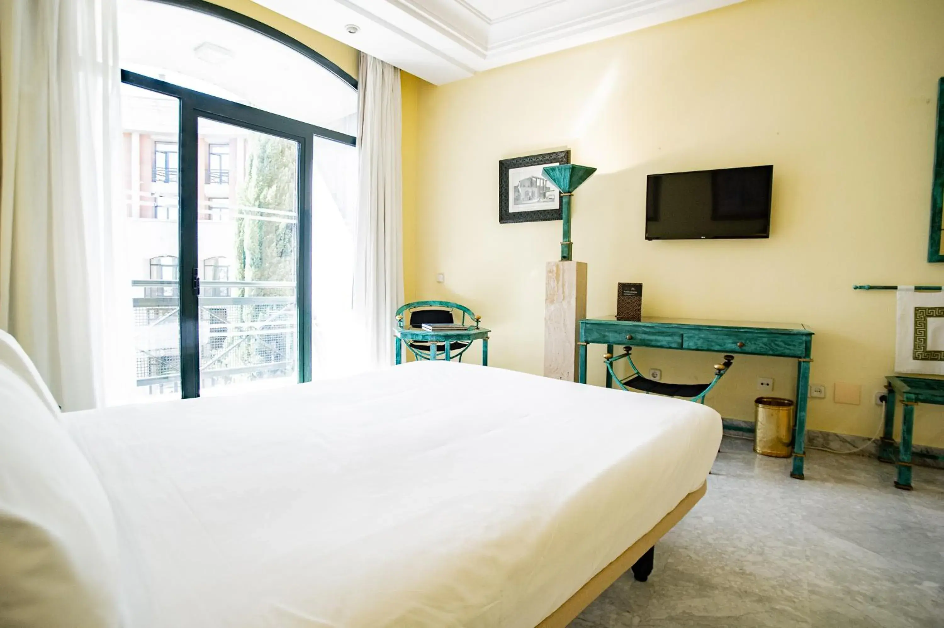 Photo of the whole room, Bed in AZZ Mérida Medea Hotel Photo of the whole room, Bed in AZZ Mérida Medea Hotel