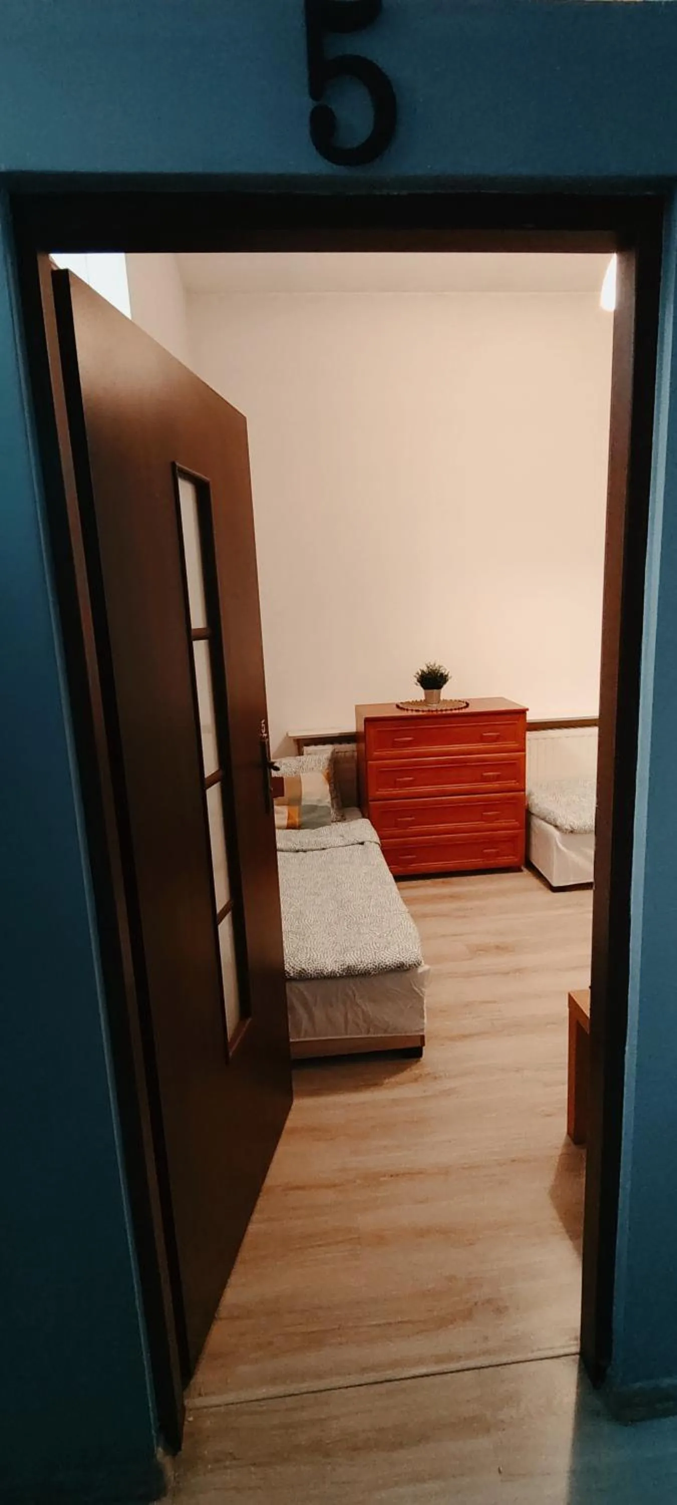 Photo of the whole room, Bed in Tanie spanie przy Malcie - Zameldowanie bezobsługowe -
