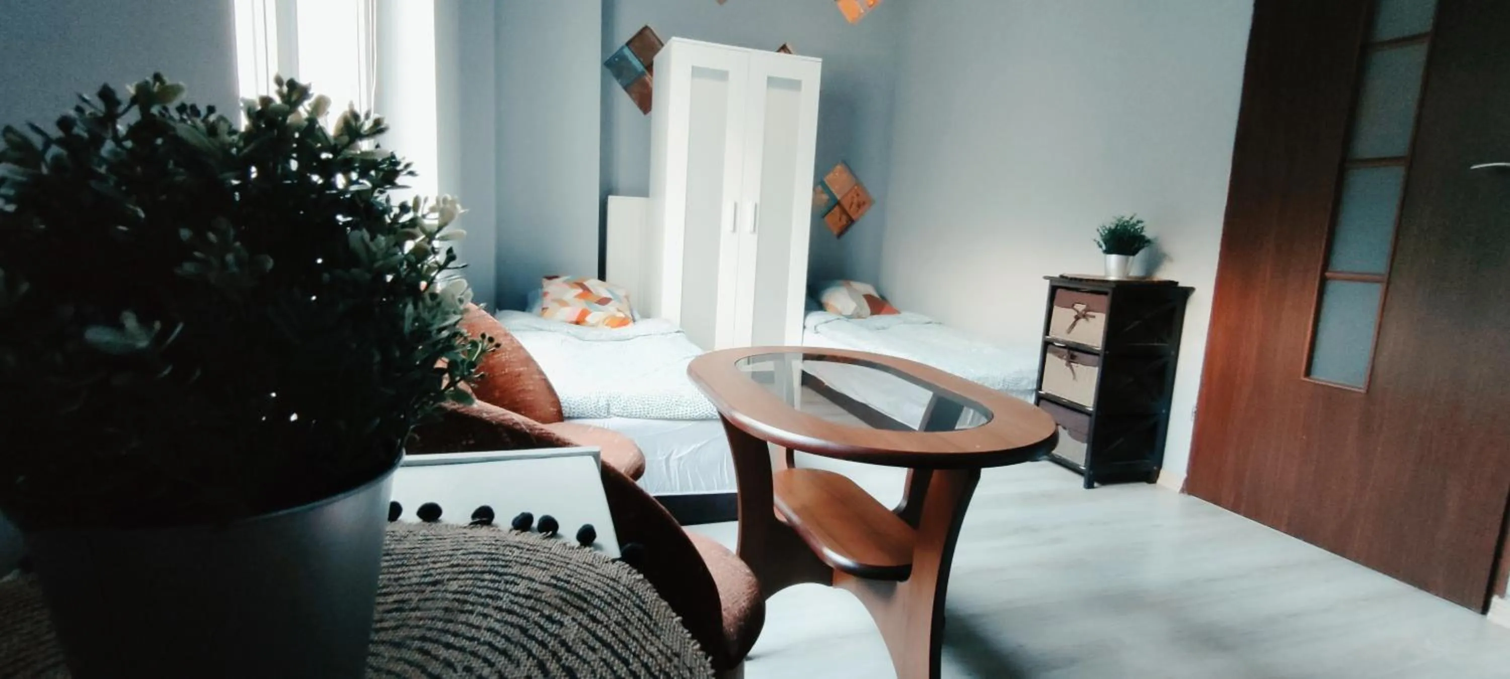Photo of the whole room, Bed in Tanie spanie przy Malcie - Zameldowanie bezobsługowe -