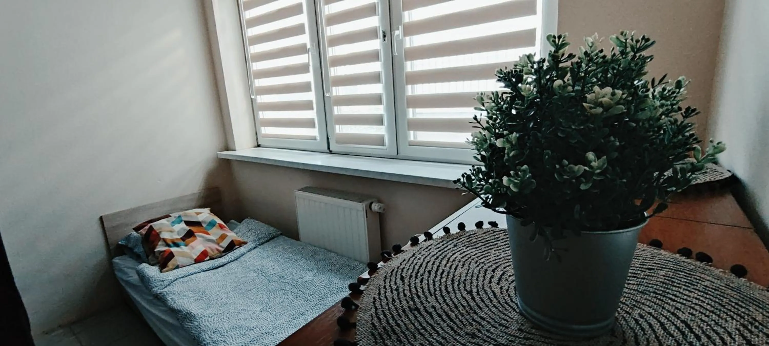 Photo of the whole room, Bed in Tanie spanie przy Malcie - Zameldowanie bezobsługowe -
