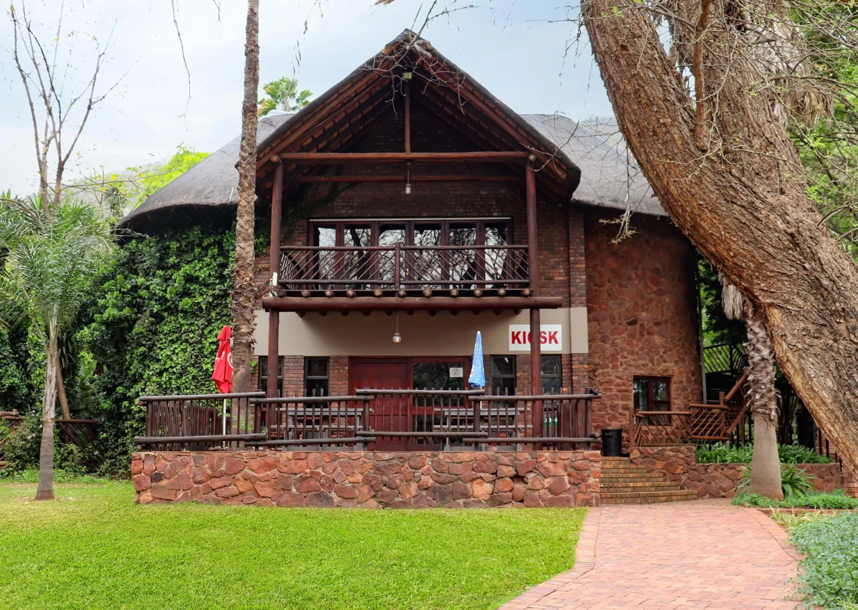 Supermarket/grocery shop in Olifants River Lodge by Dream Resorts