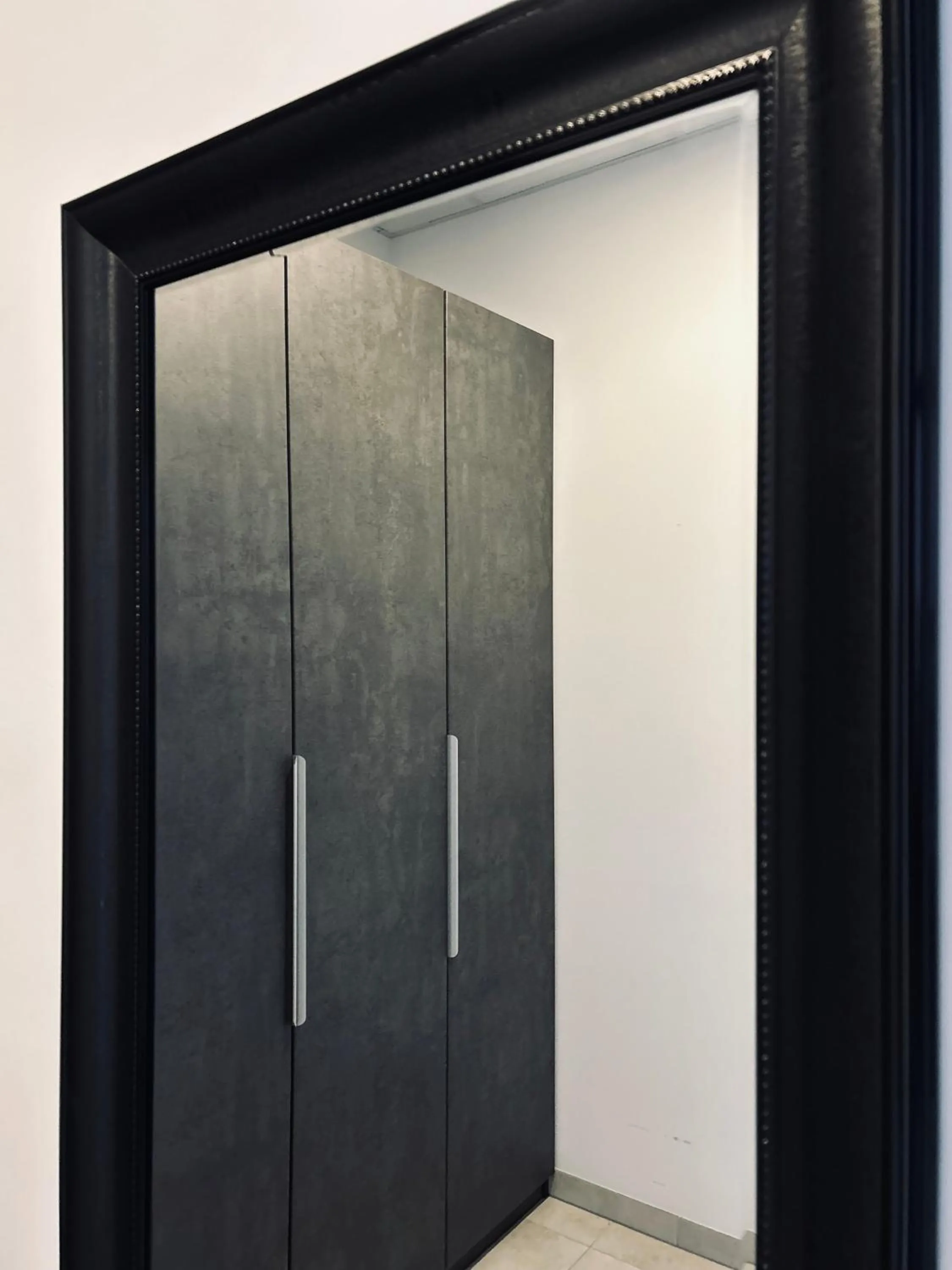 wardrobe in Firstclass Event & Hotel