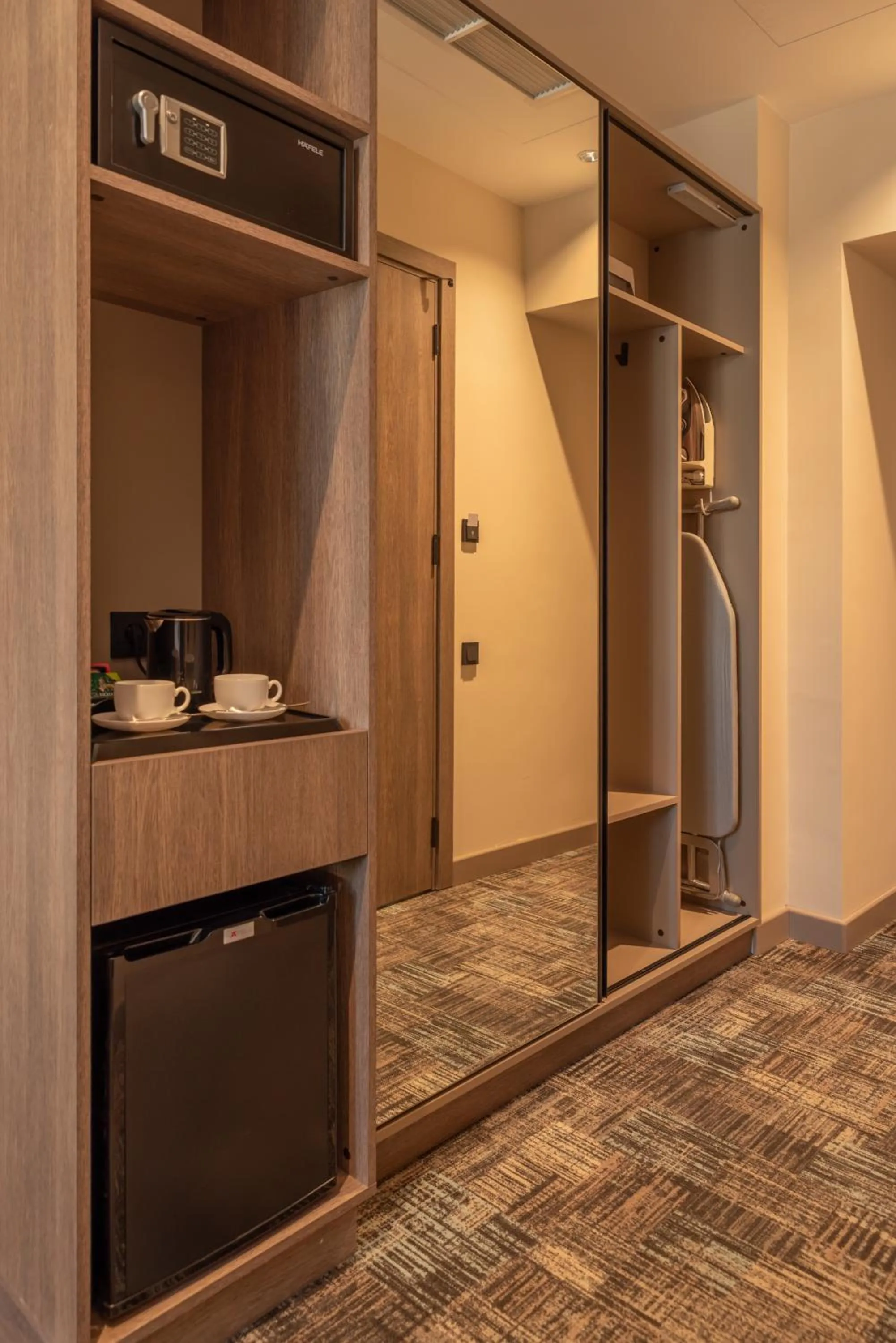 Kitchen or kitchenette in Hayasa Hotel Yerevan