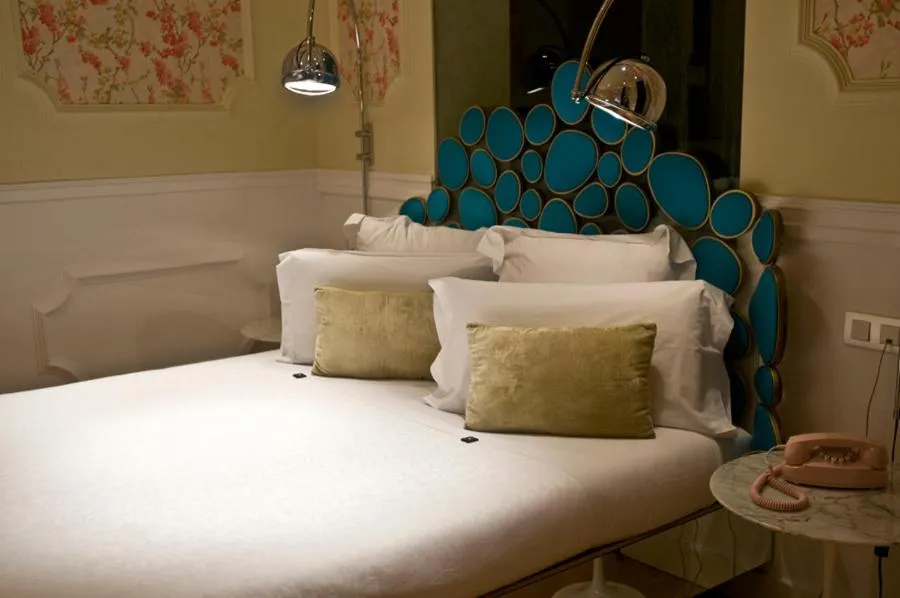 Bed in Abalú Design Boutique Hotel Gran Via
