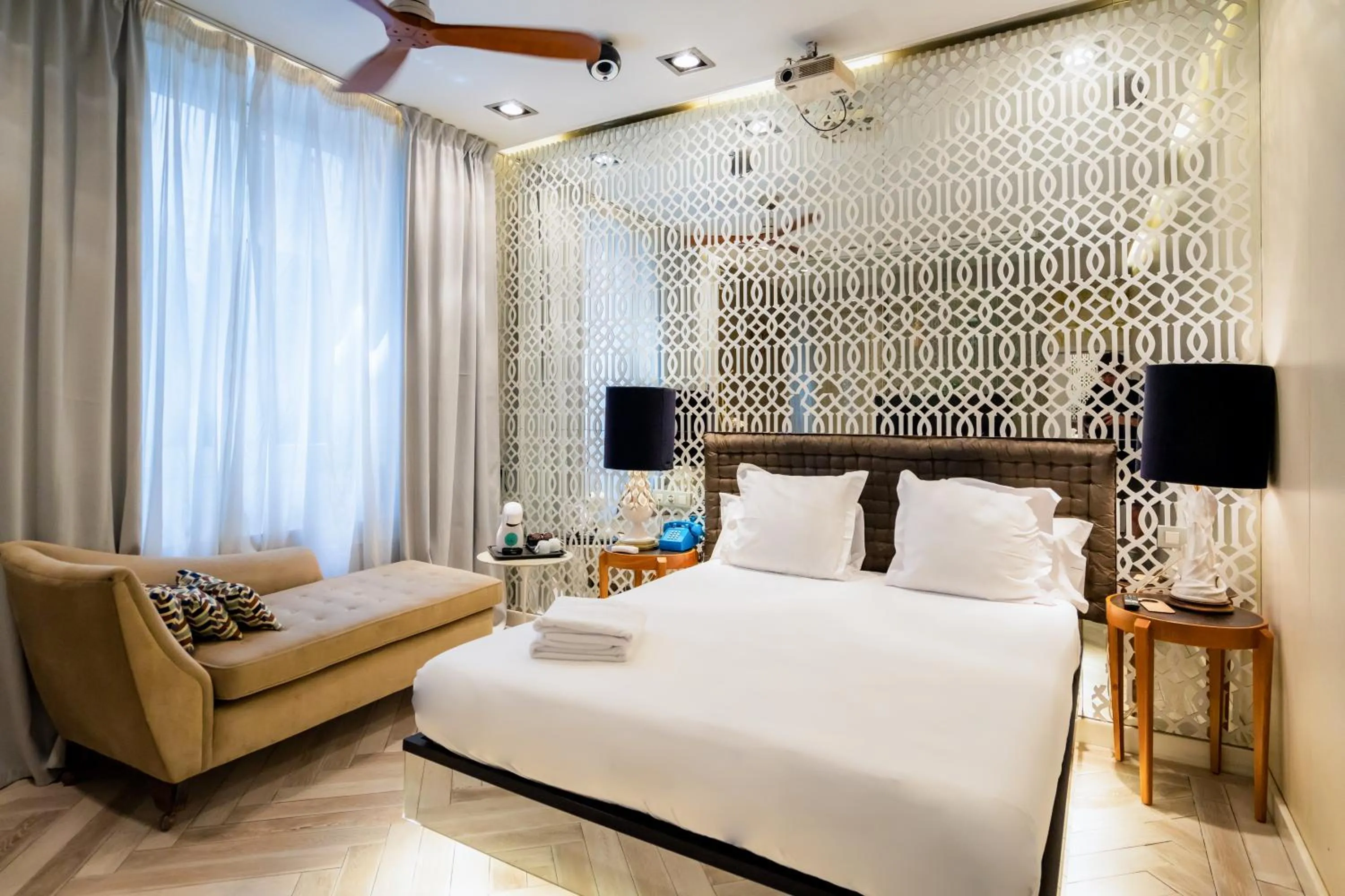 Bed in Abalú Design Boutique Hotel Gran Via