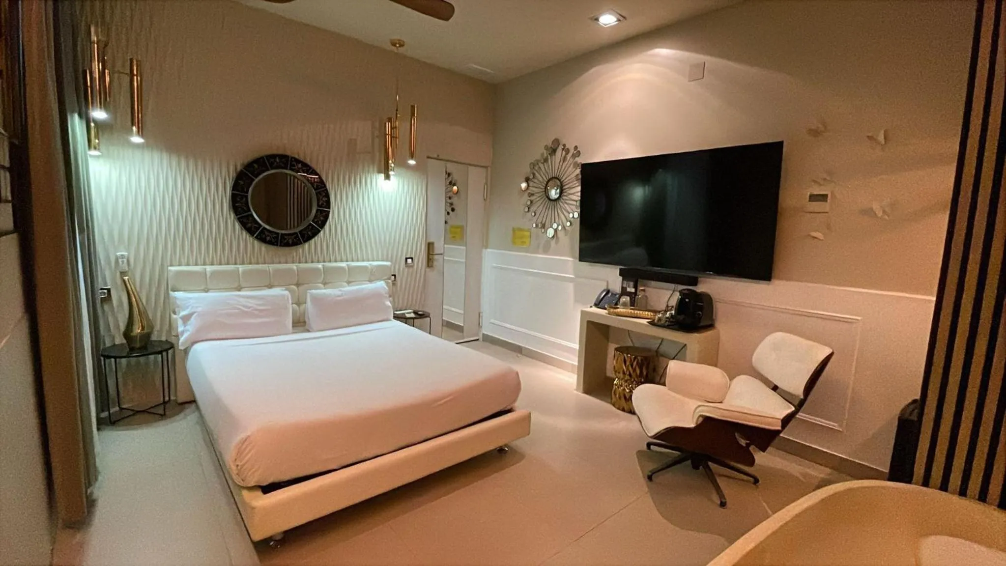 Bed in Abalú Collection Boutique Gran Via