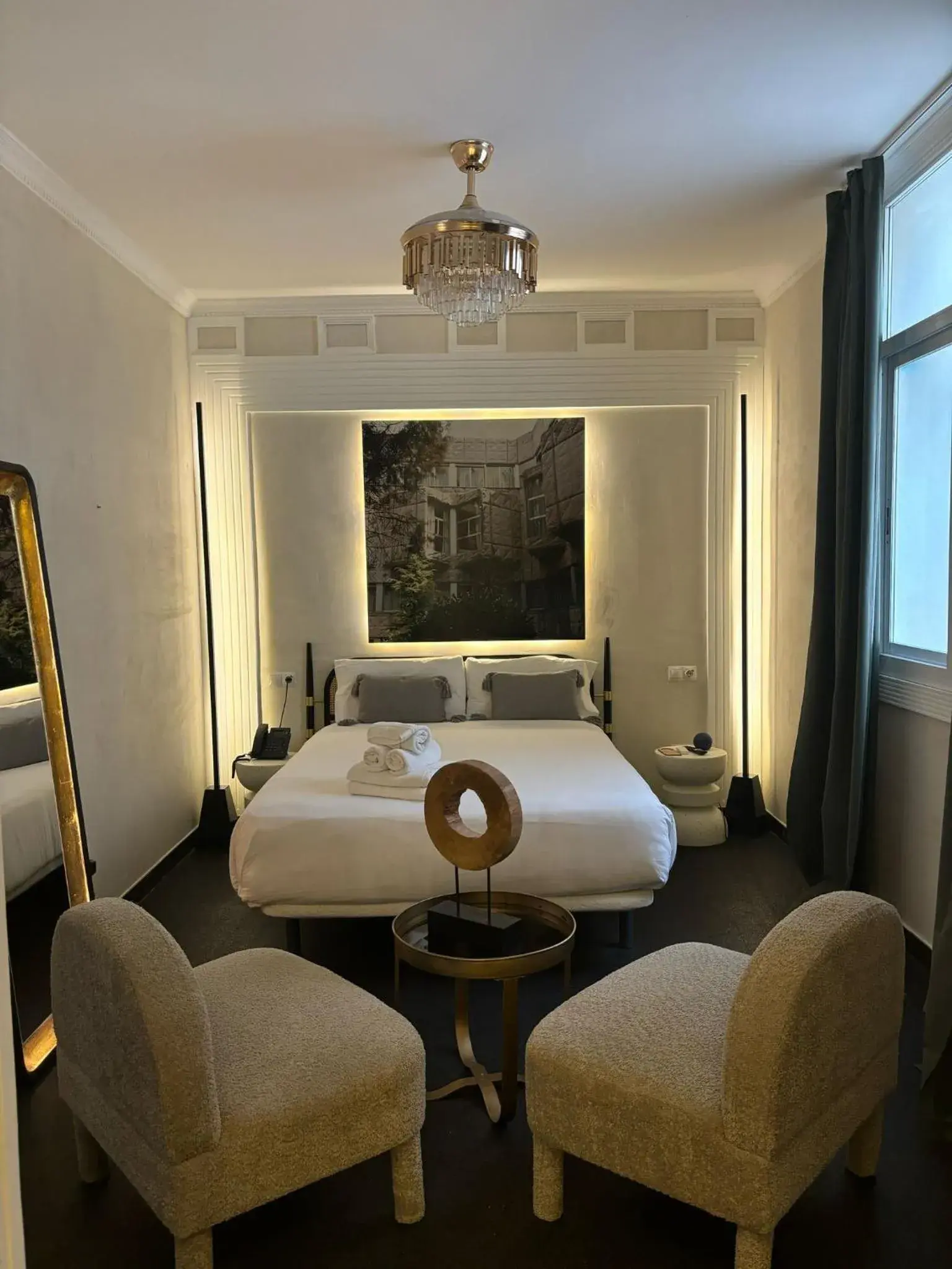 Living room, Bed in Abalú Collection Boutique Gran Via Living room, Bed in Abalú Collection Boutique Gran Via