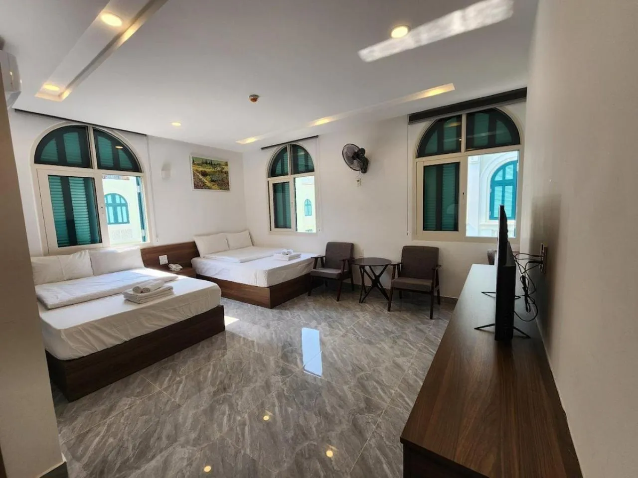 Photo of the whole room, Bed in Kalia Hotel