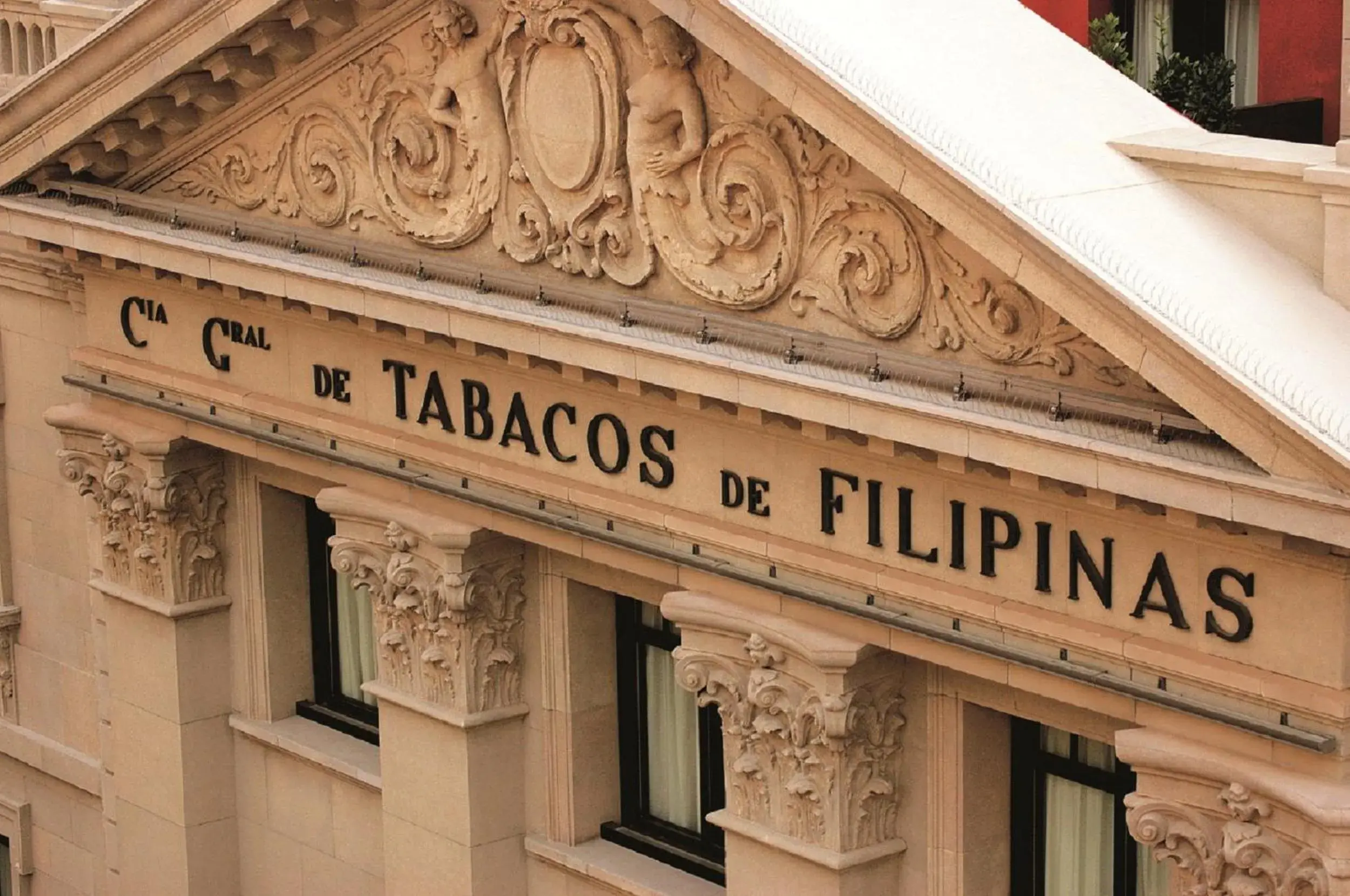 Facade/entrance in Hotel 1898 Facade/entrance in Hotel 1898