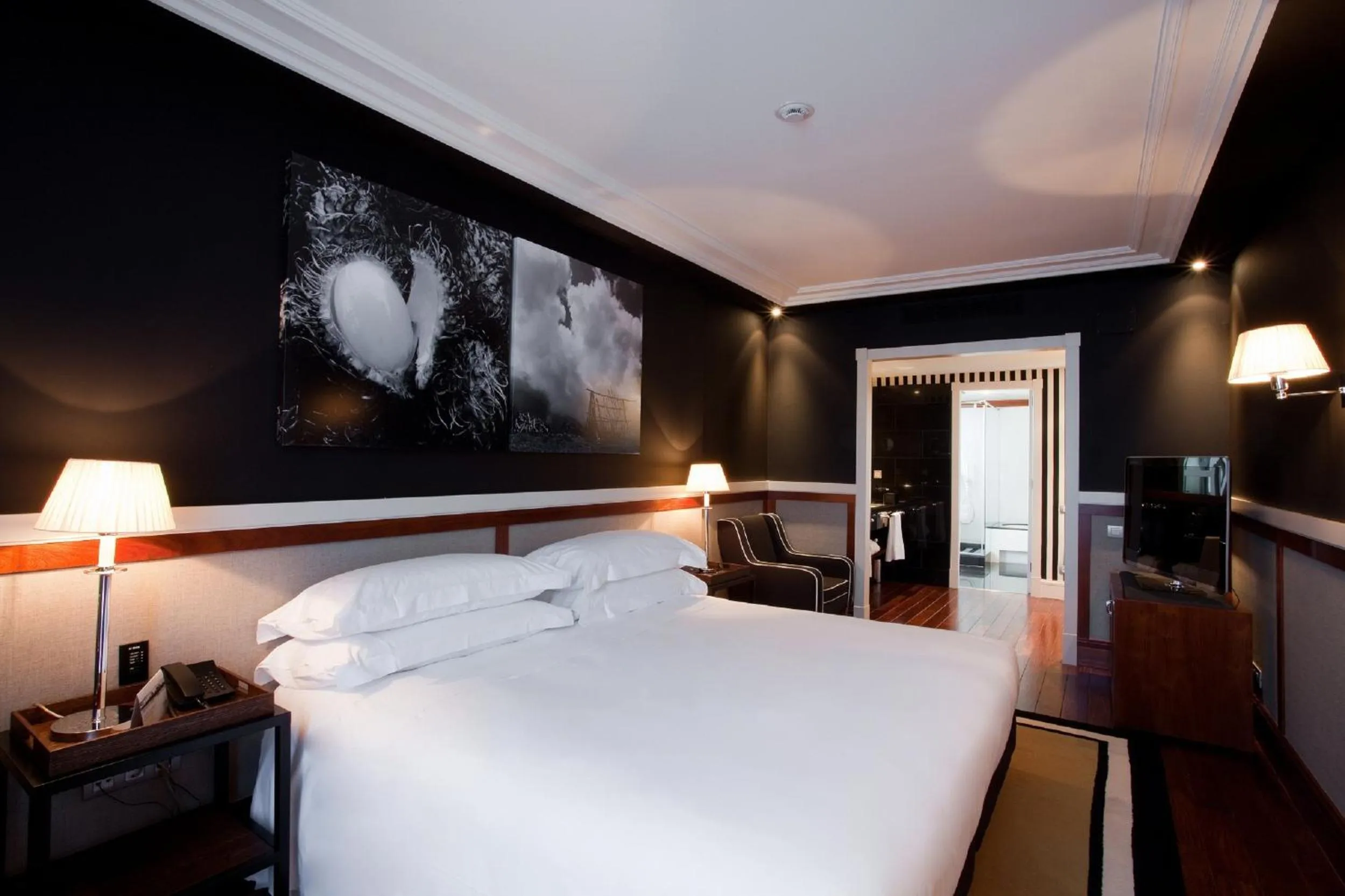 Bedroom, Bed in Hotel 1898