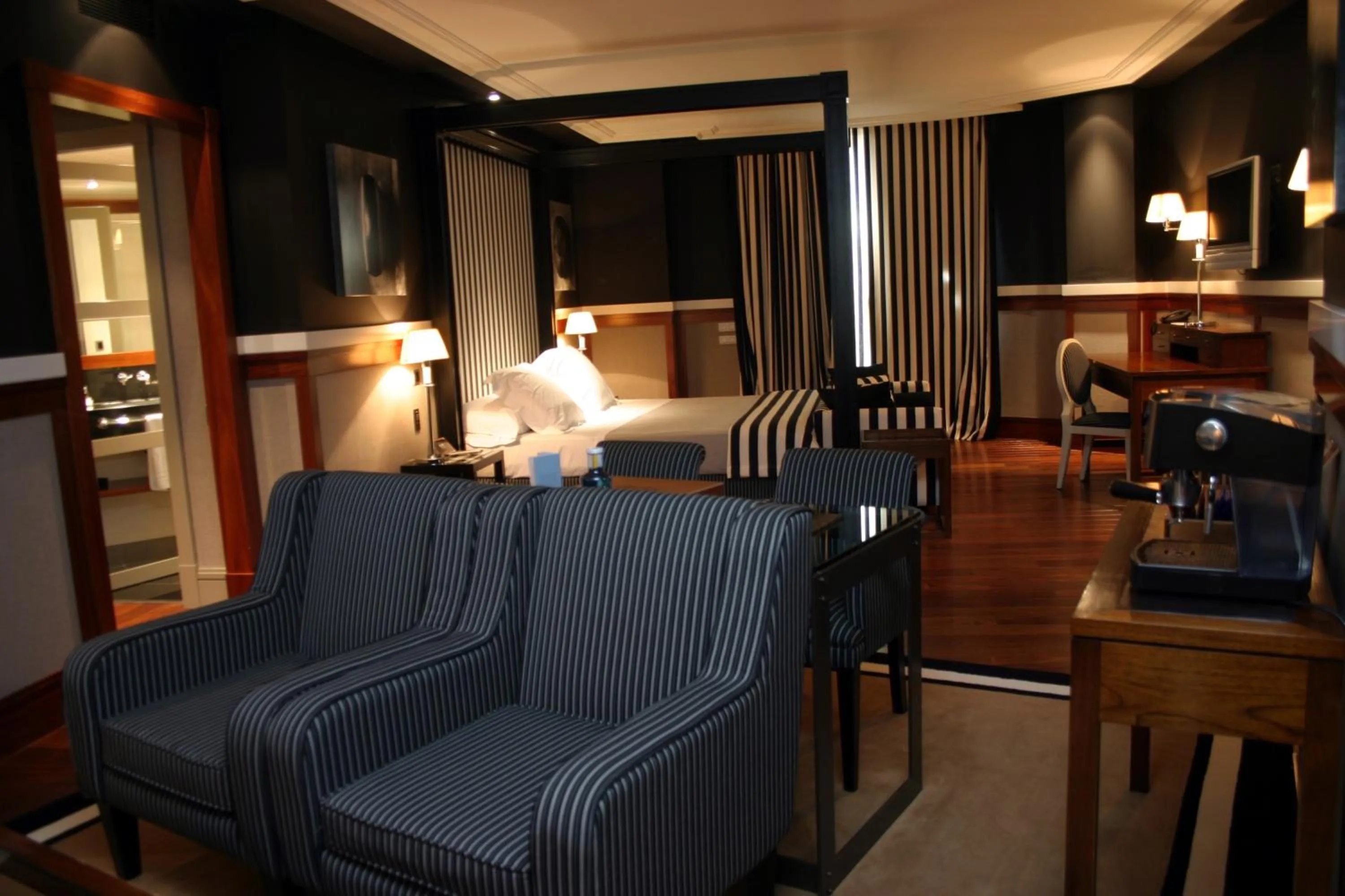 Bedroom in Hotel 1898