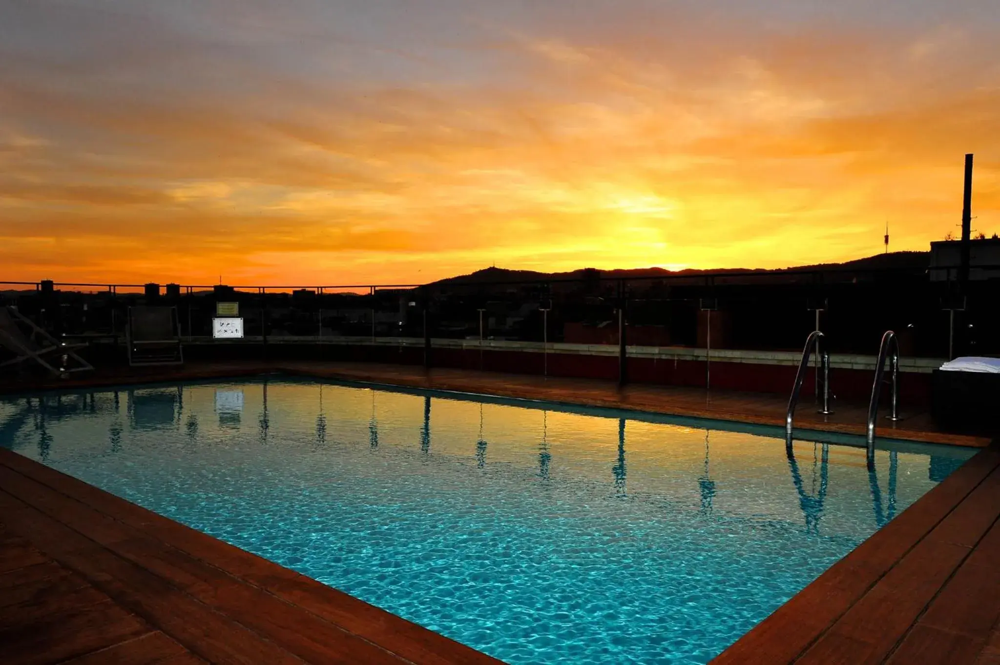 Swimming pool in Hotel 1898 Swimming pool in Hotel 1898