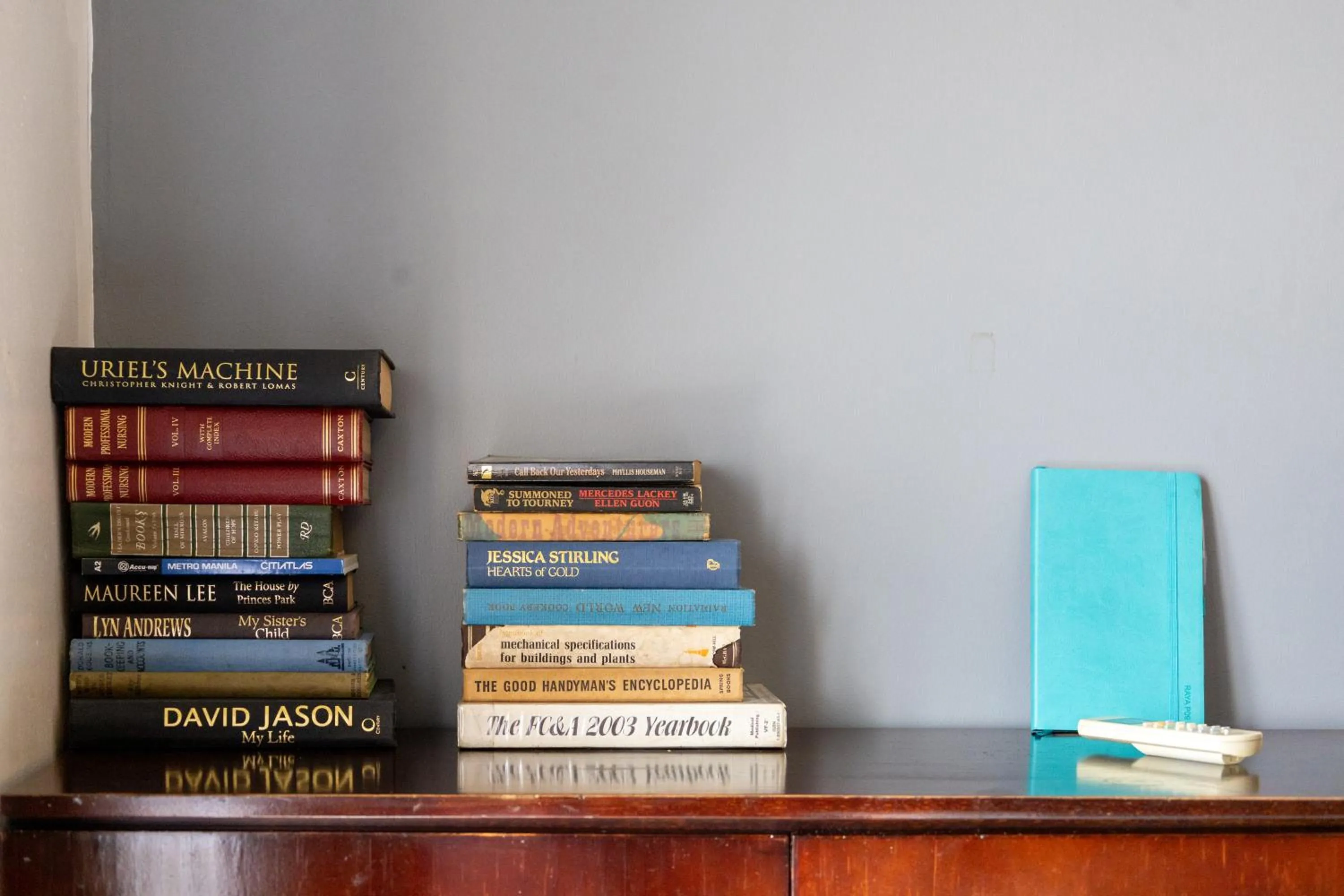 Library in Spacious Penthouse Near NAIA with 24-7 Convenience