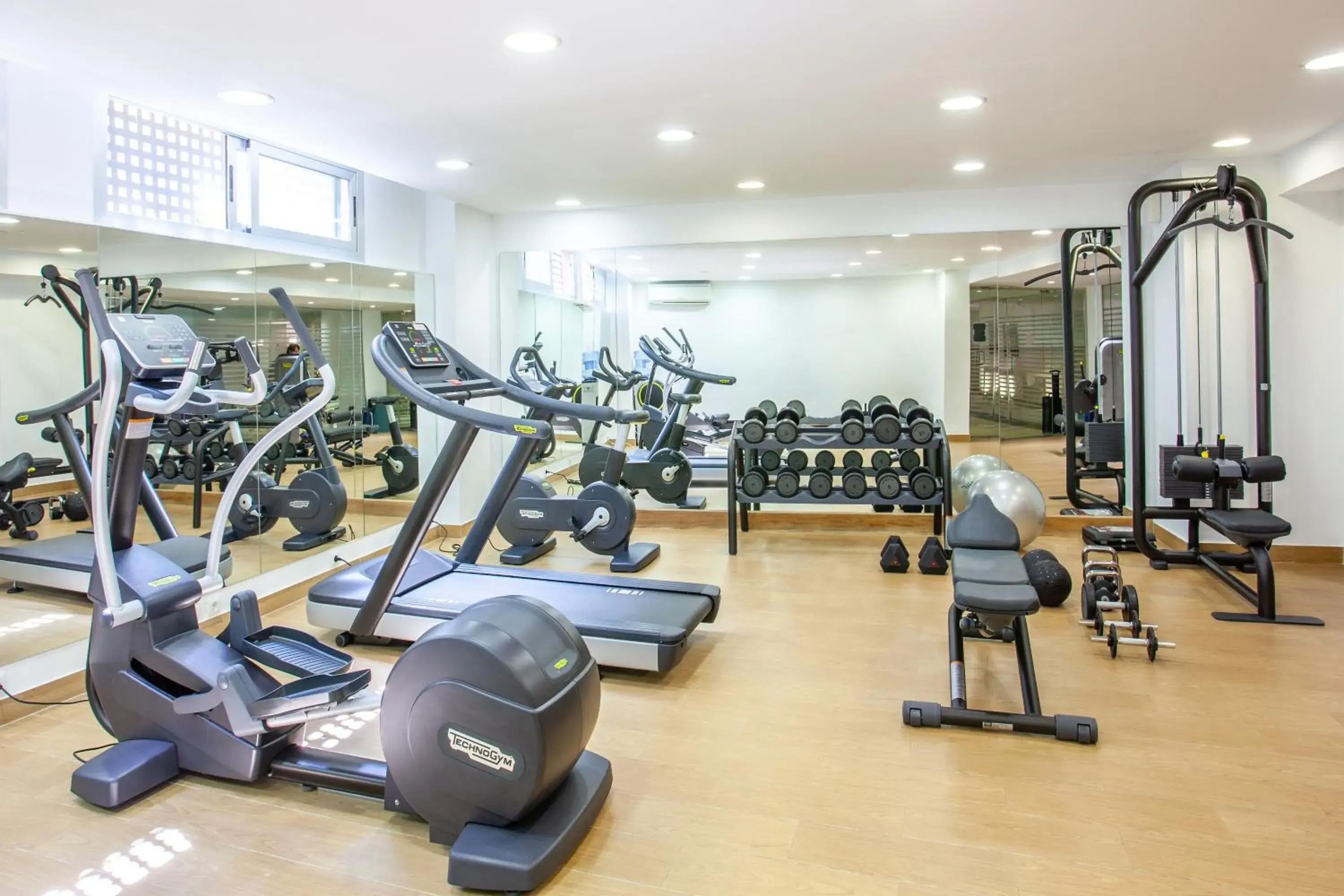 Fitness centre/facilities in Grupotel Maritimo Fitness centre/facilities in Grupotel Maritimo