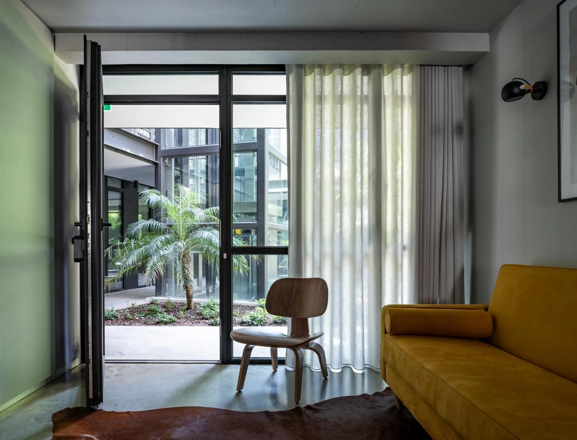 Living room in Lisbon Five Stars Alcântara Lofts