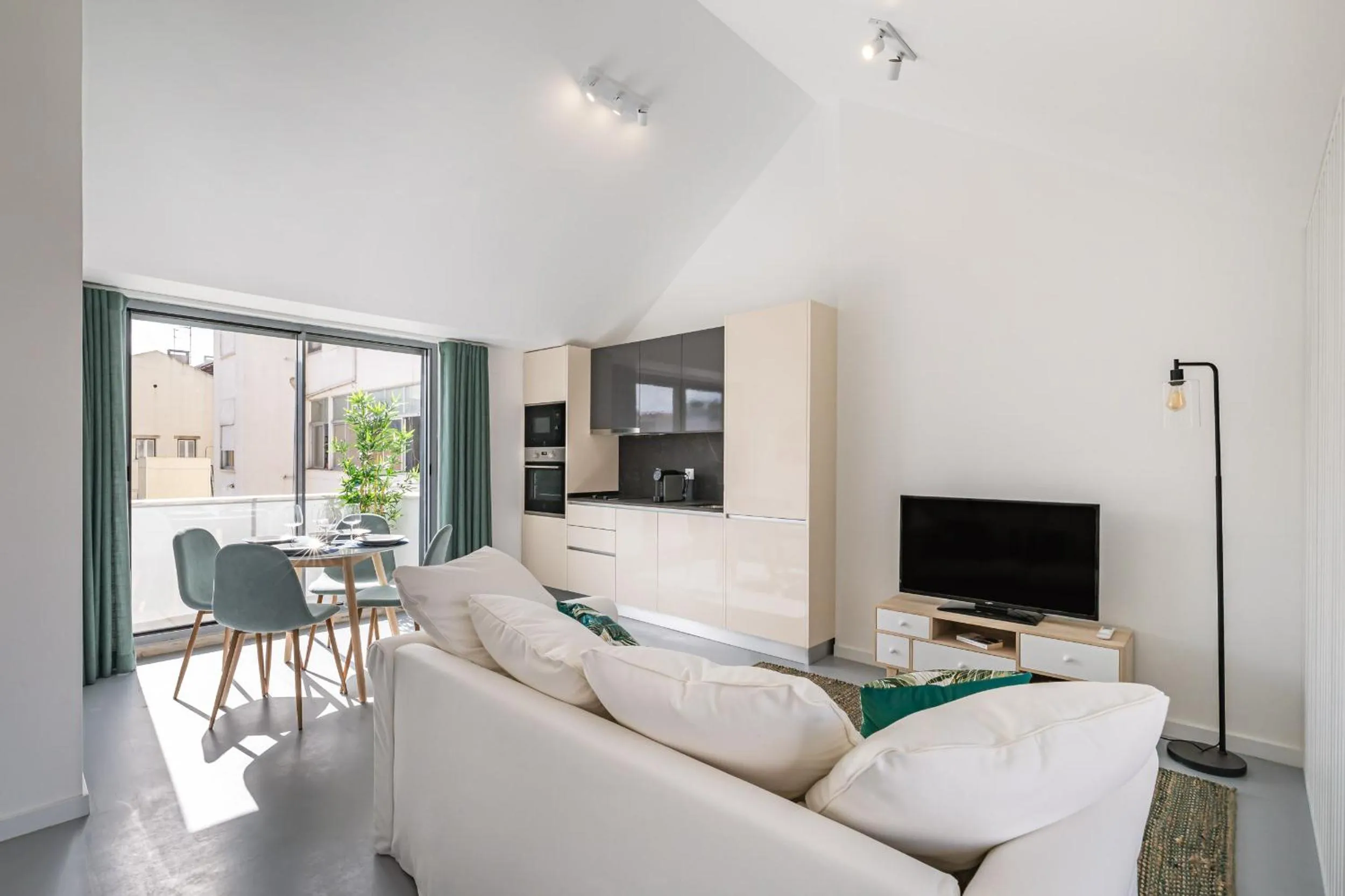 Living room in Succeed Campo Pequeno Apartments